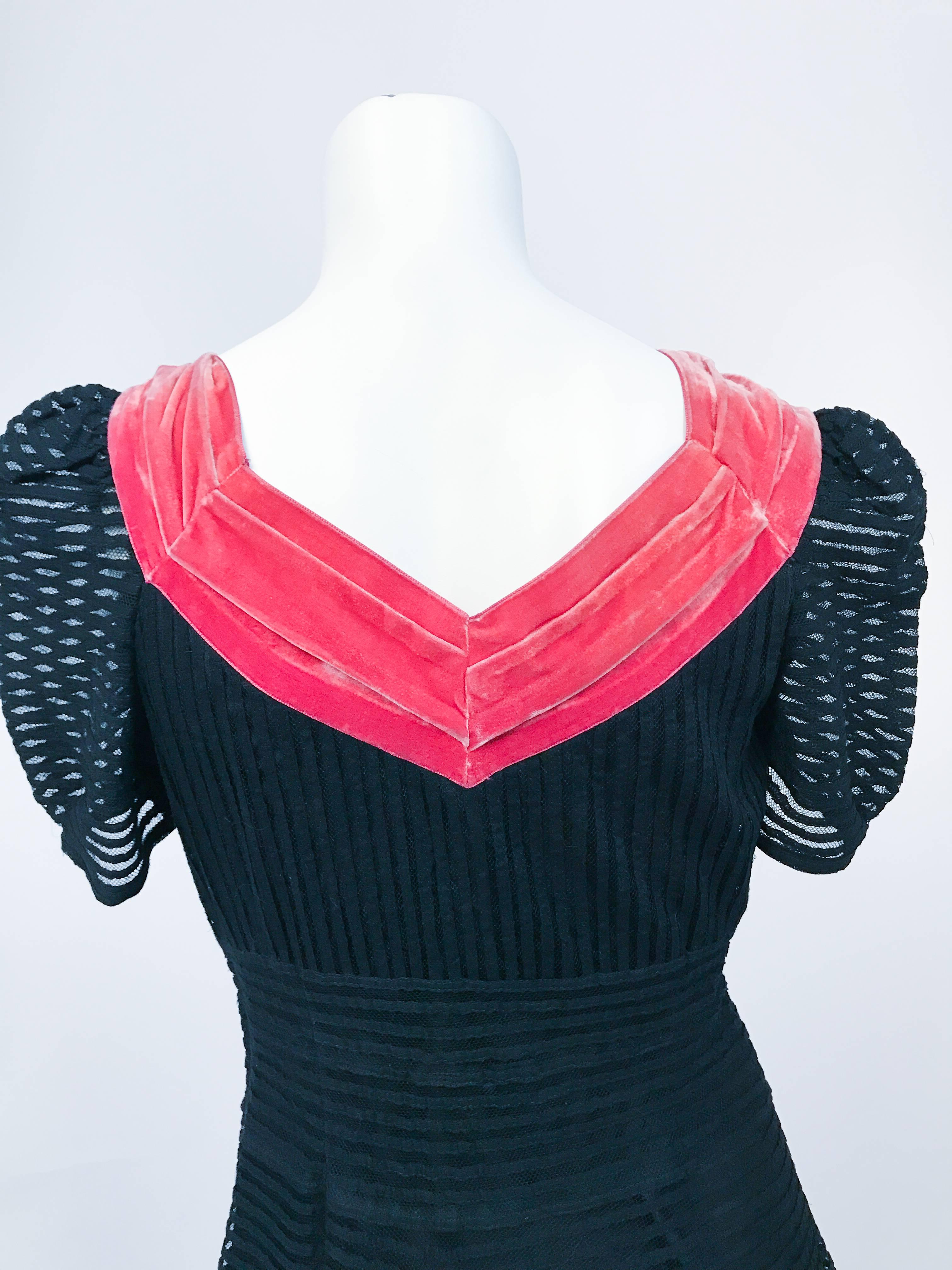 1930s Black/Coral Ribbon Silk and Velvet Dress For Sale 1