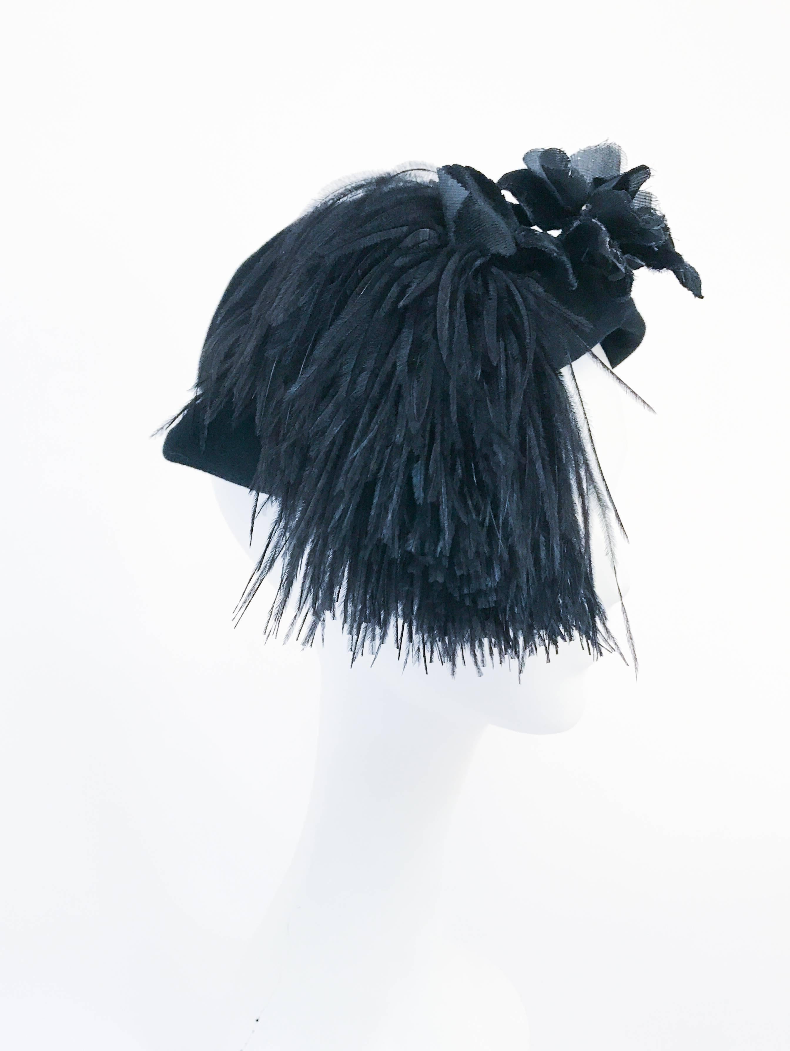 1950s Black Felt hat with Silk/Velvet Flower and Feather Accent 2
