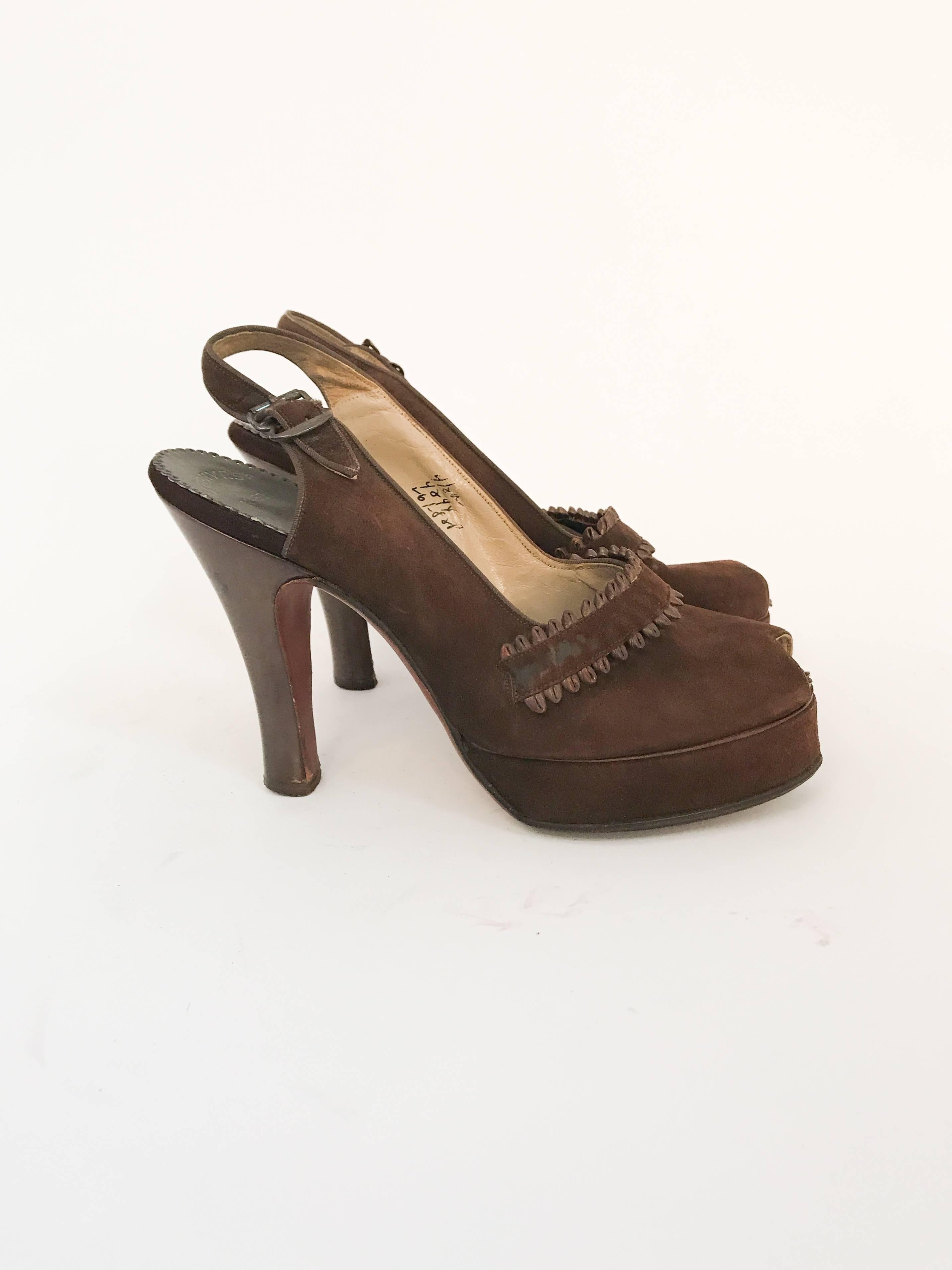 1947 Brown Suede and Leather Sling Back Heels In Good Condition For Sale In San Francisco, CA