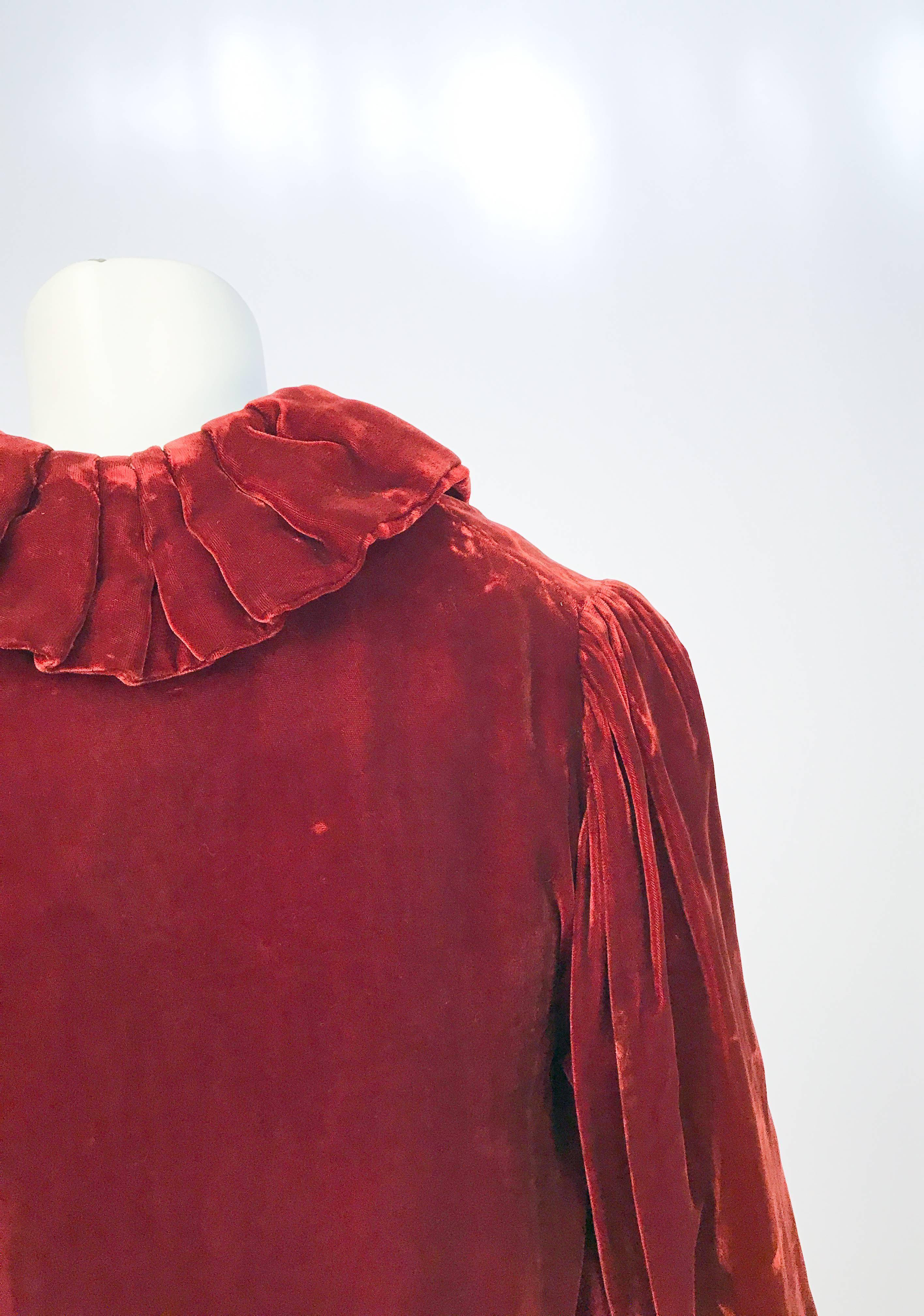1930s Rust Bias Cut Silk Velvet Dress with Coat In Good Condition In San Francisco, CA