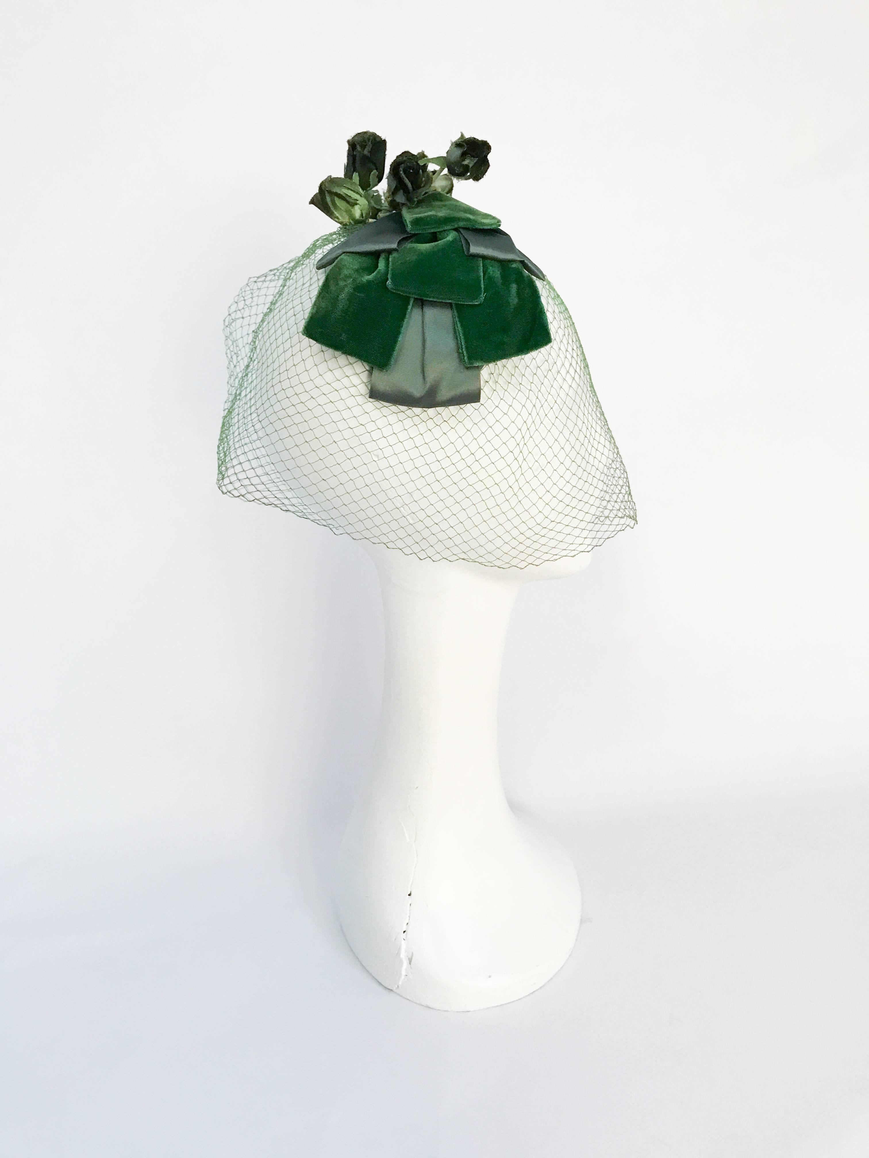 Gray 1950s Green Netted Cocktail Hat with Silk Roses