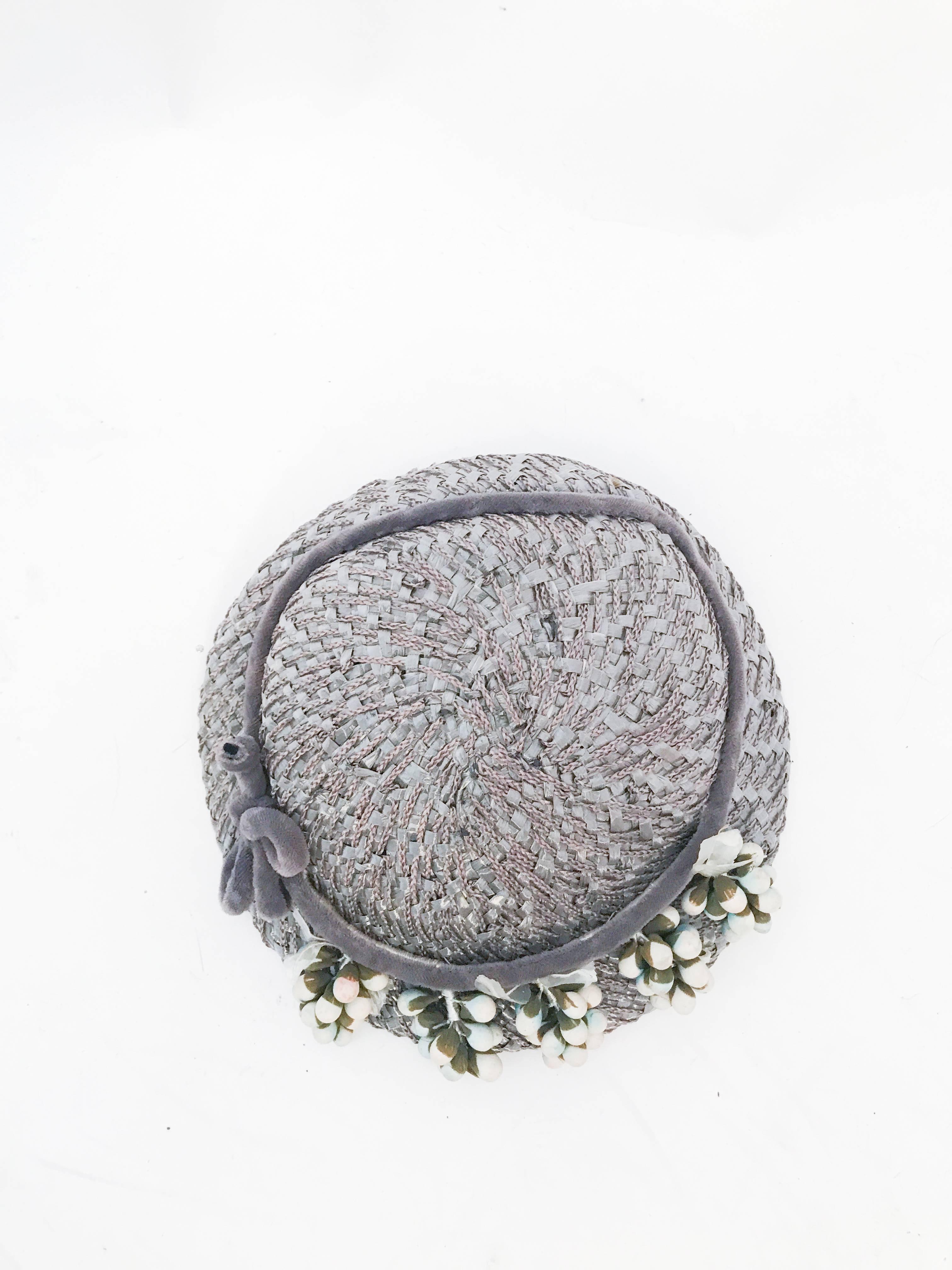 1950s Pewter Raffia Hat In Good Condition In San Francisco, CA
