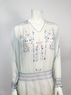 1920s White Cottage Dress with Hand-embroidery and Pull-work