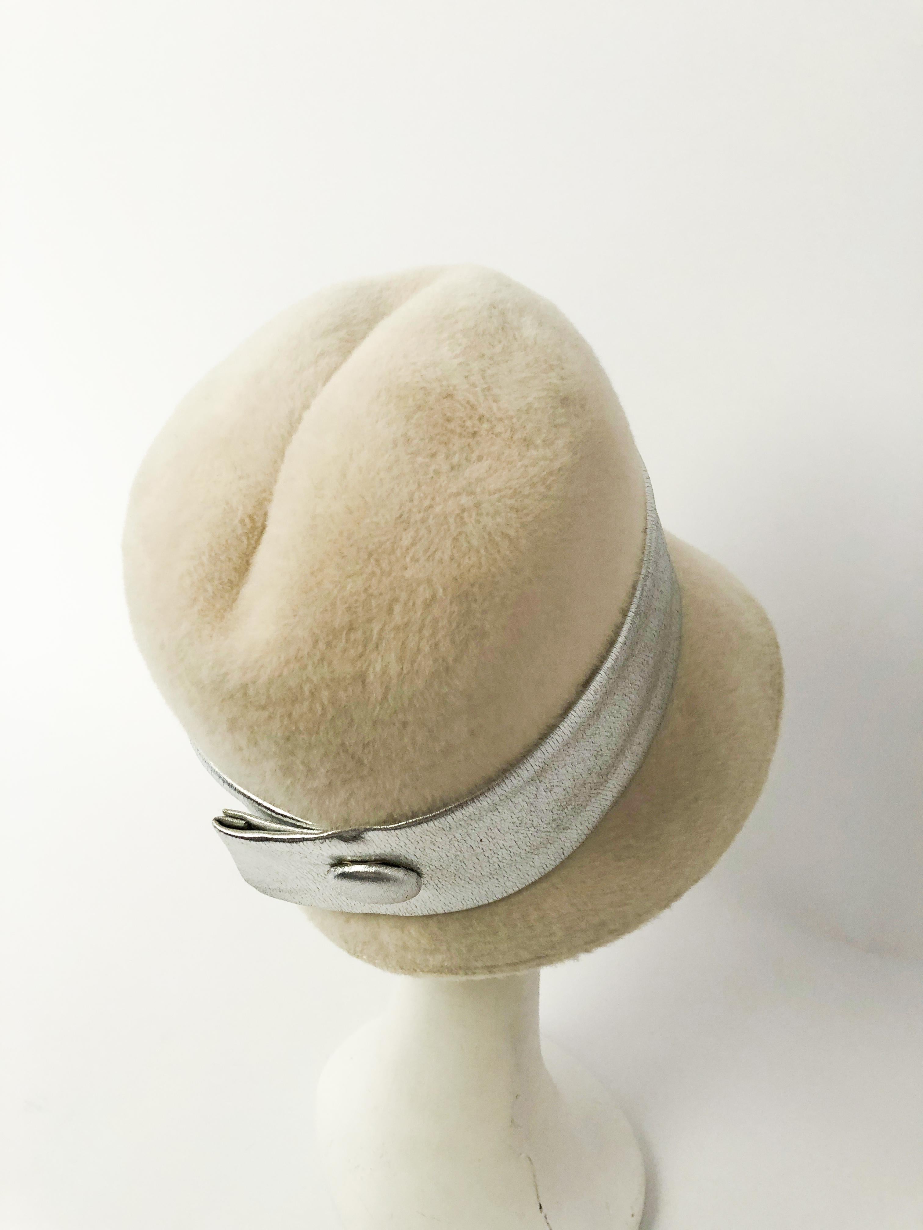 Gray Cream Mod Hat, 1960s  For Sale