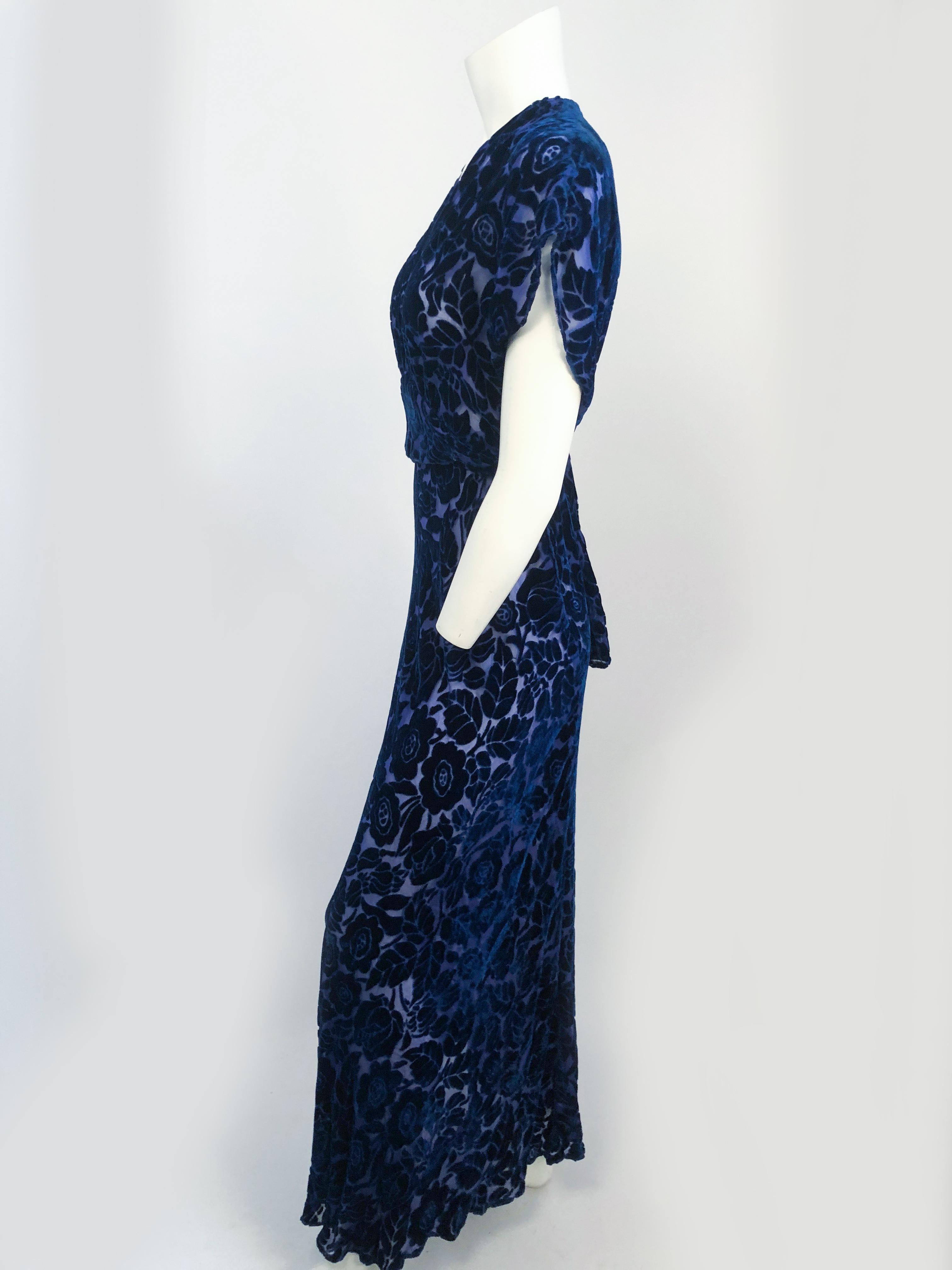 Royal Blue Art Deco Cut Velvet Gown, 1930s  In Good Condition In San Francisco, CA
