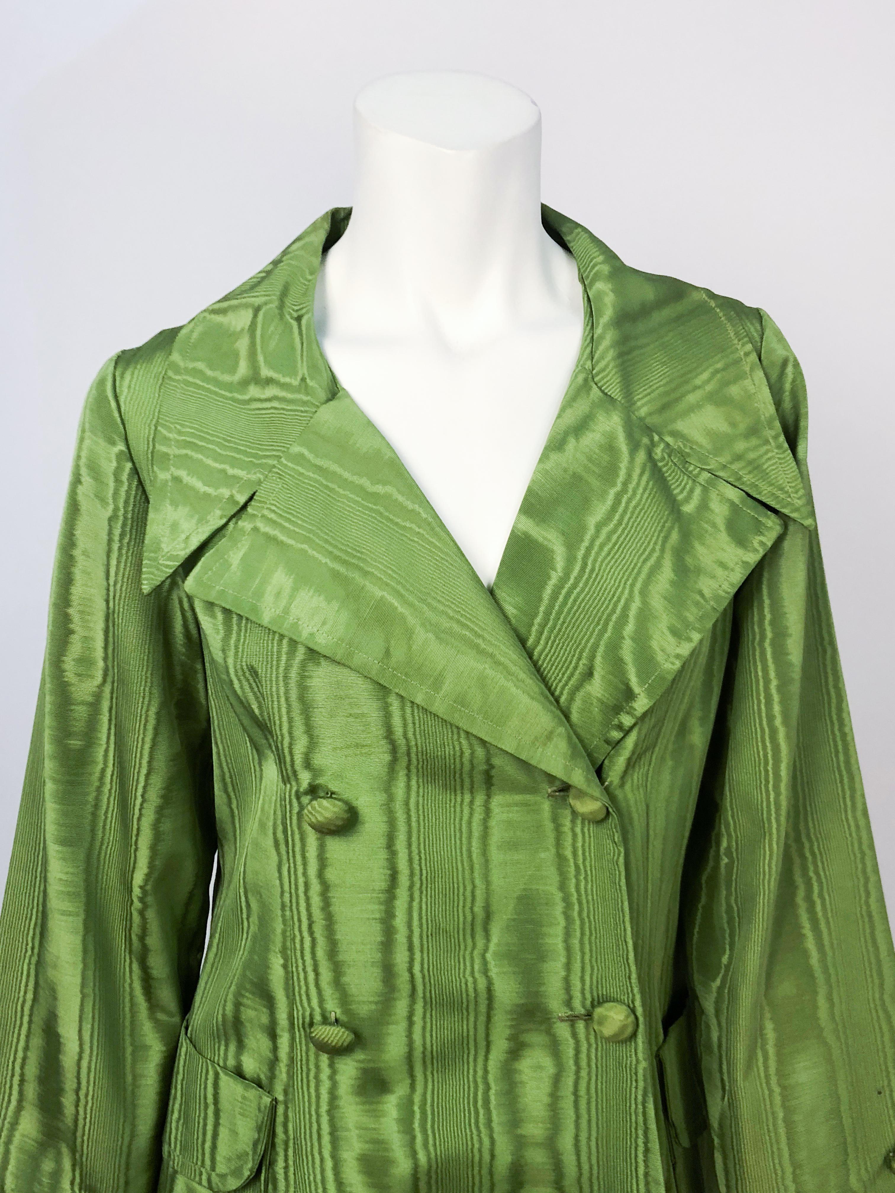 1970s Avocado Green Moire Coat In Good Condition In San Francisco, CA