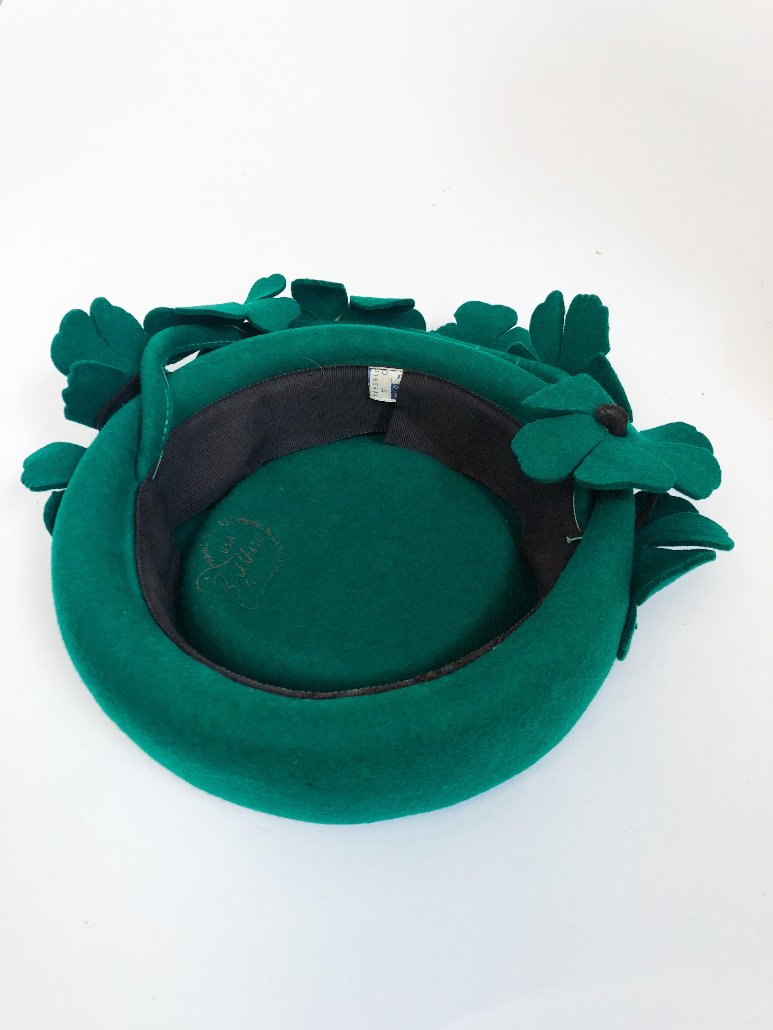 1940s Kelly Green Felt Hat with Hand-Cut Flowers 1