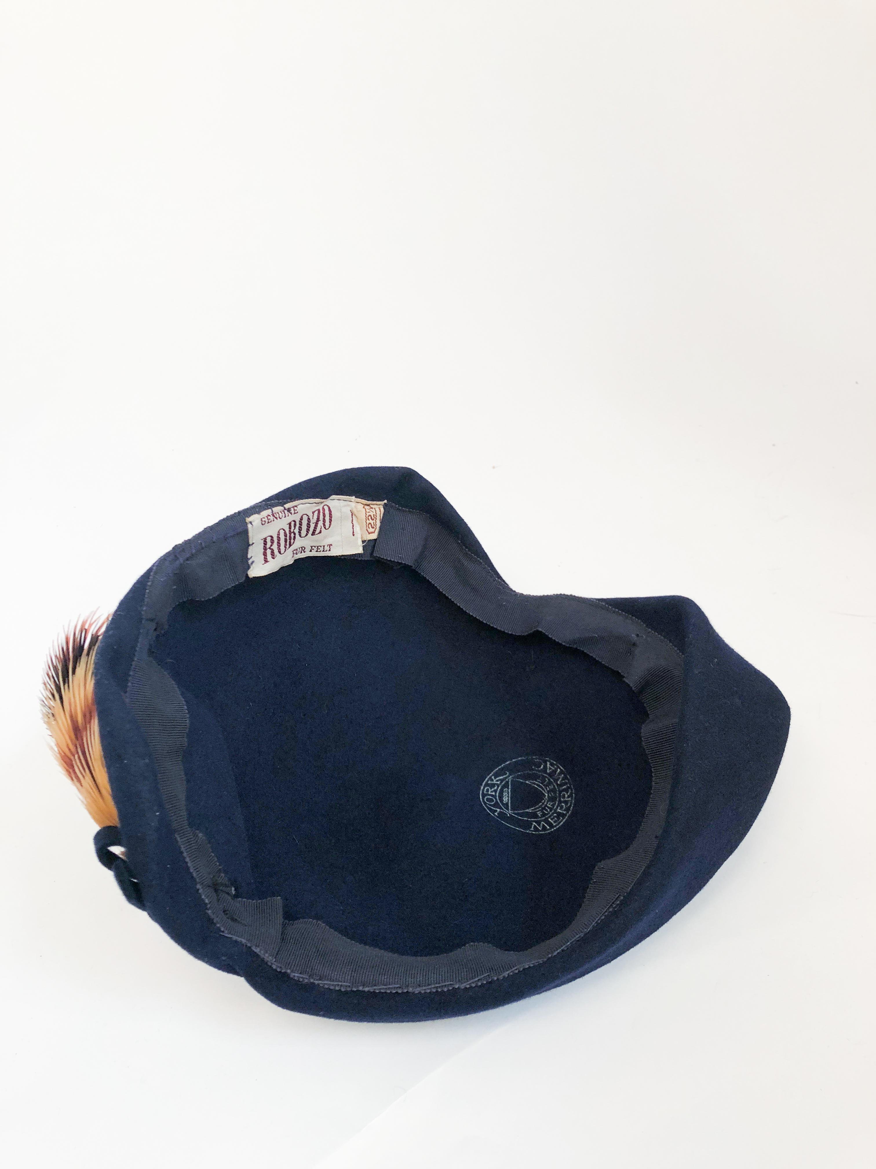 1950s Navy Felt hat with Decorative Feathers 1
