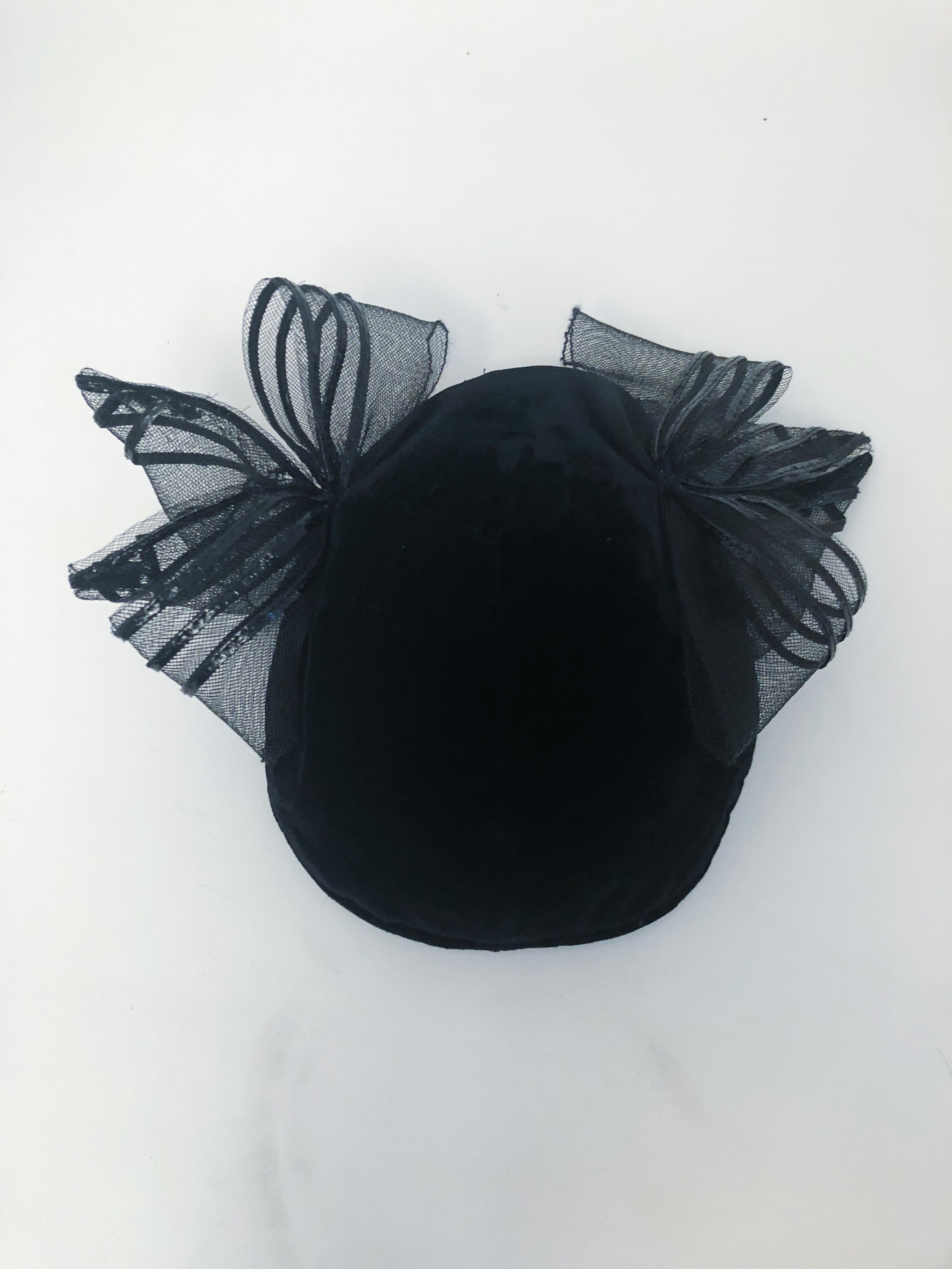 1930s Black Velvet Cocktail hat with Horsehair bows 1