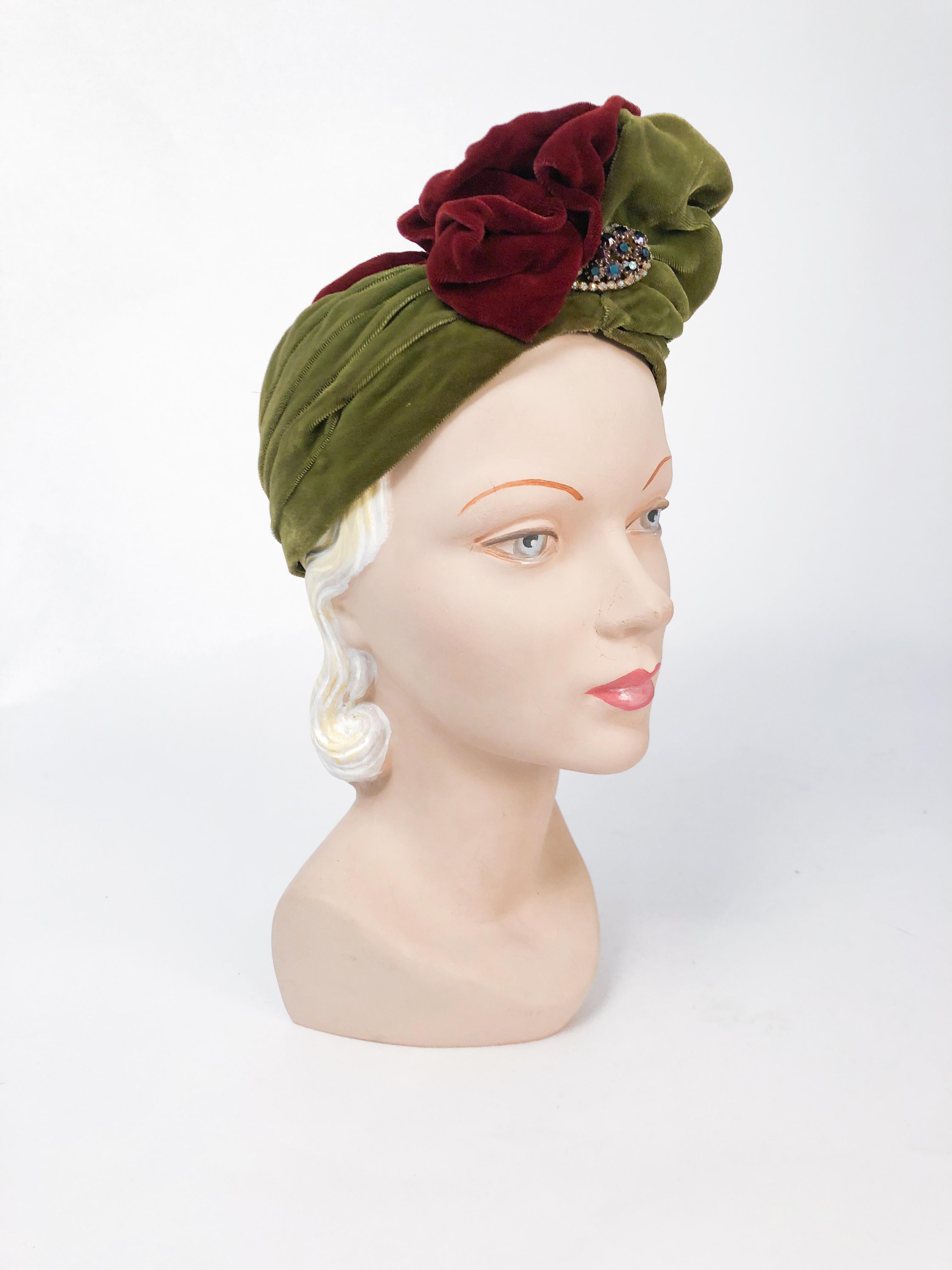 Women's 1930s Green and Cranberry Silk Velvet Turban