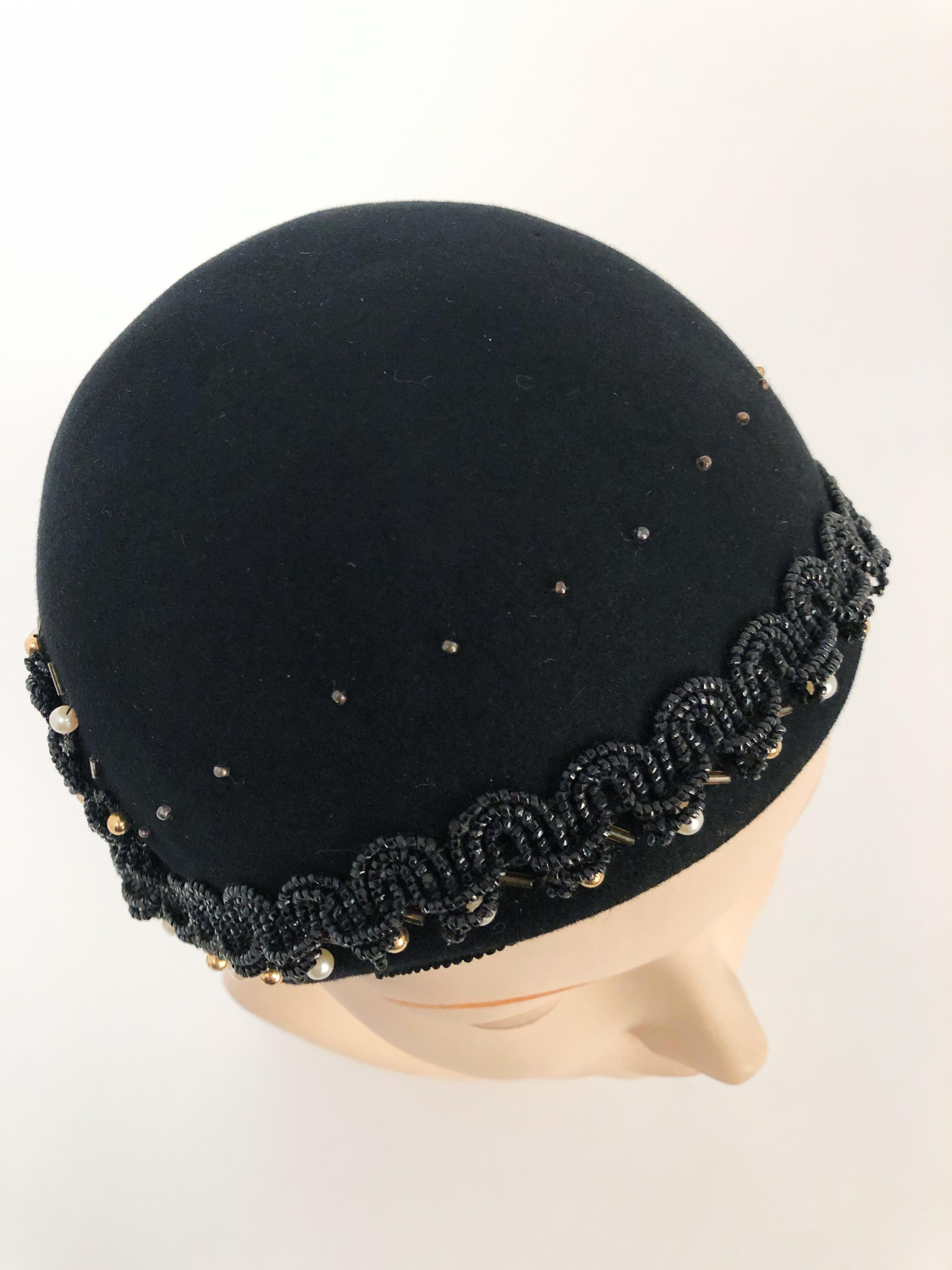 Women's 1930s Black Fur Felt Skull Cap with Beadwork  For Sale