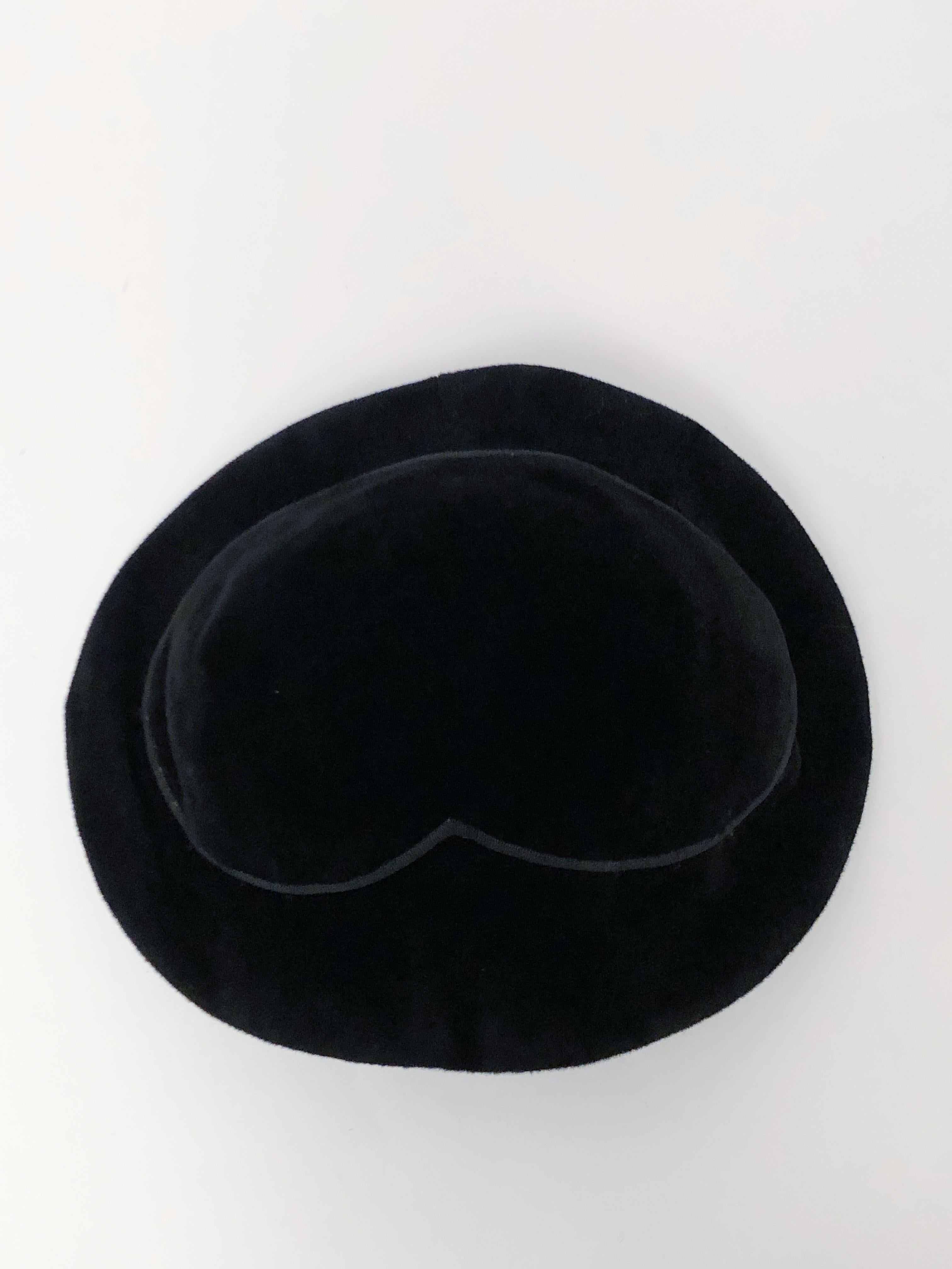 1940s Hattie Carnegie Black Velvet Hat  1