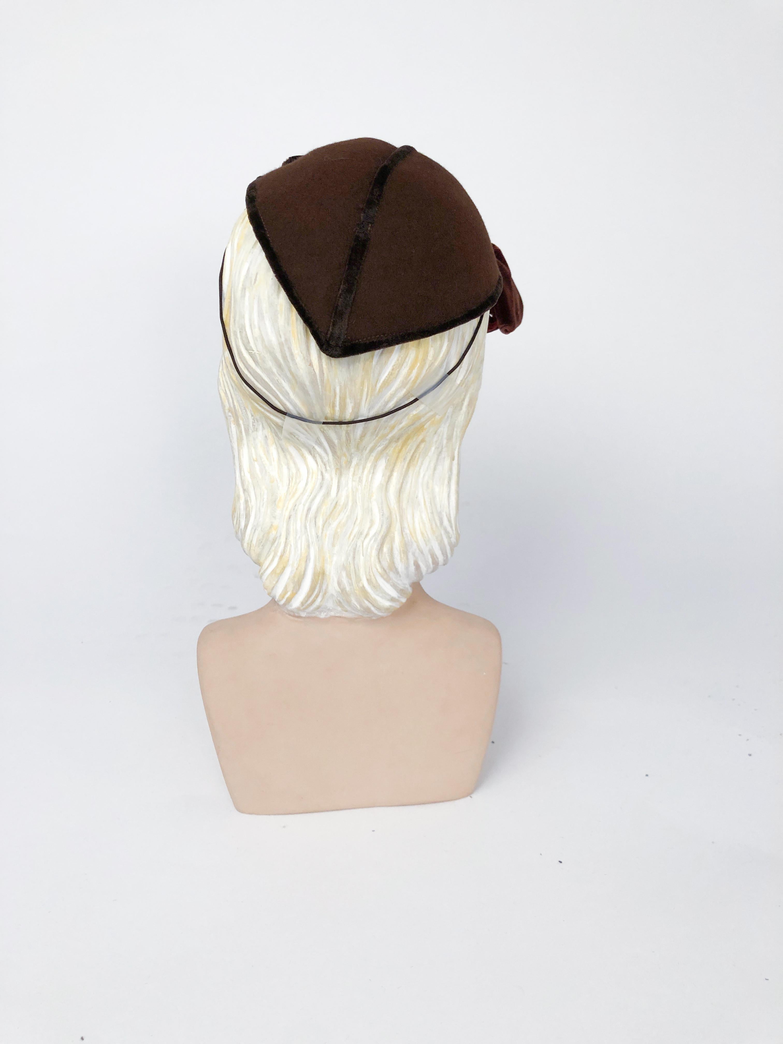 1930s Brown Cashmere Perch Hat In Good Condition In San Francisco, CA