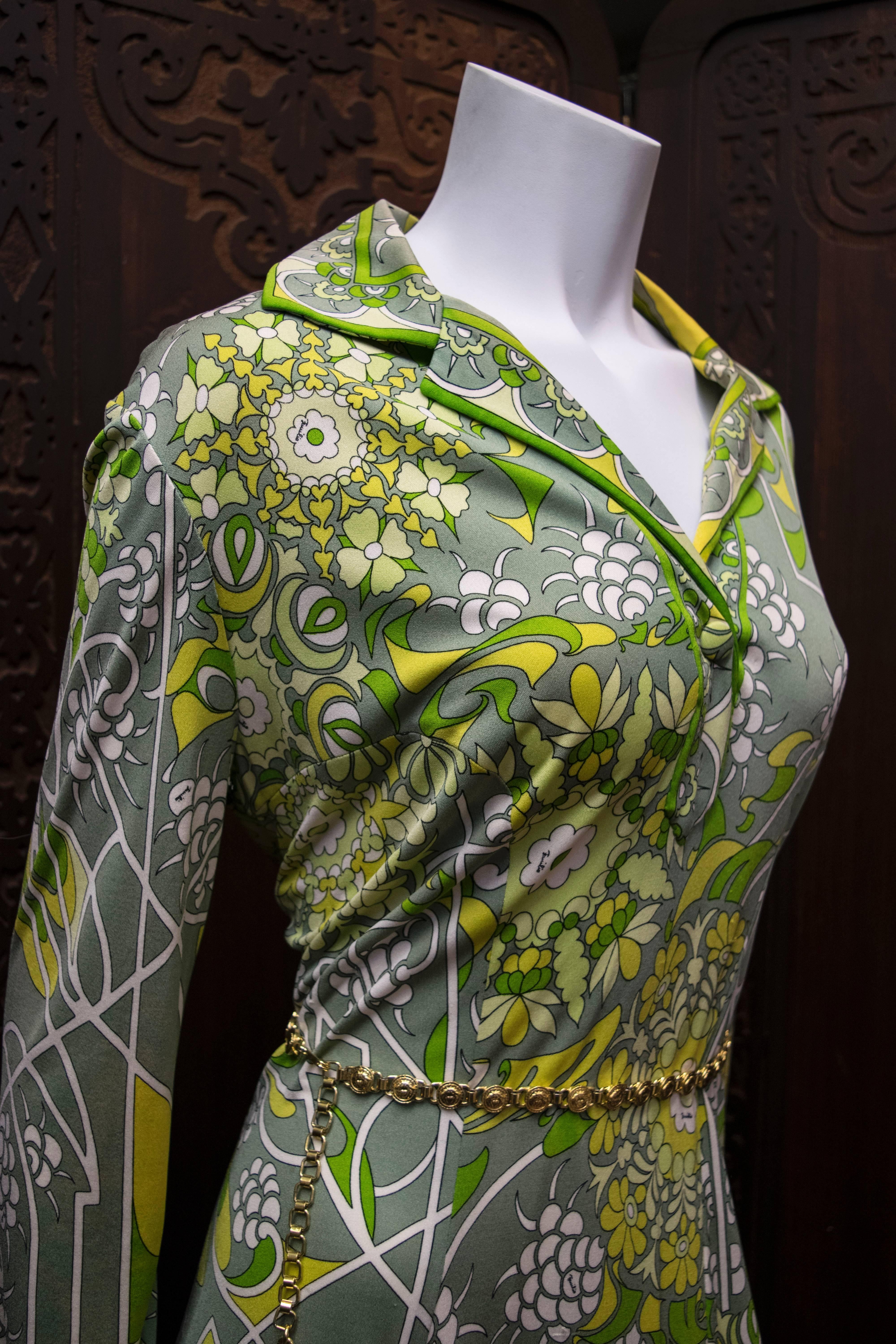 1960s Pucci Dress.
A beautiful Pucci piece with a gorgeous print which is an excellent example of the style of the 1960s. 

B 36
W 28
H 36
L 58