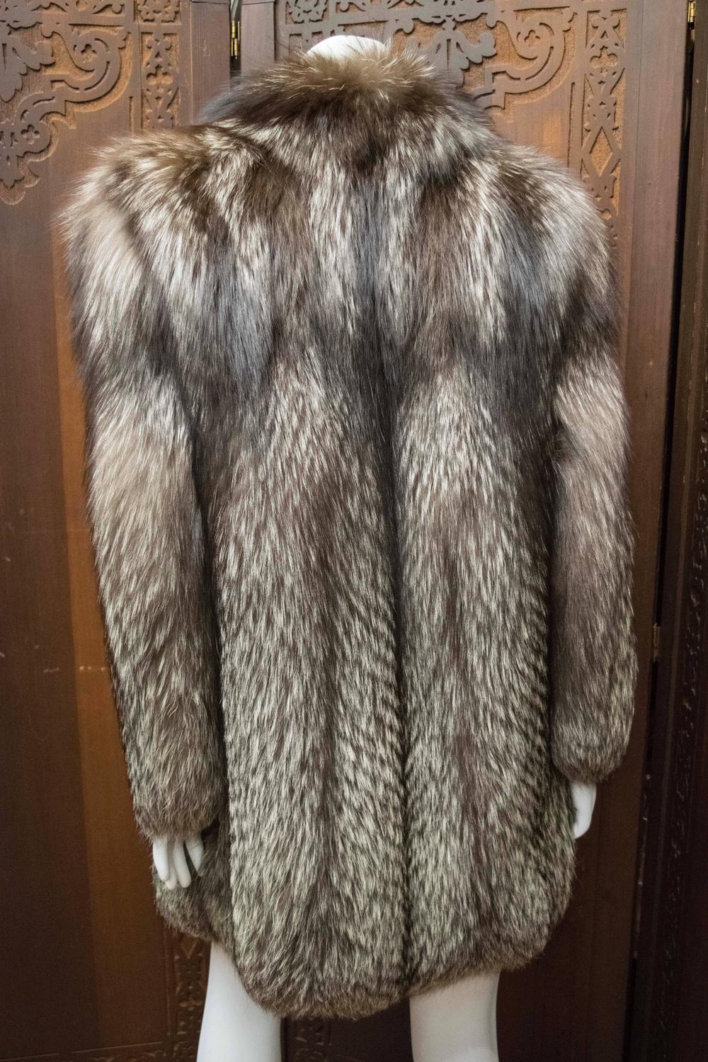 1940s Silver Fox Fur Coat at 1stdibs