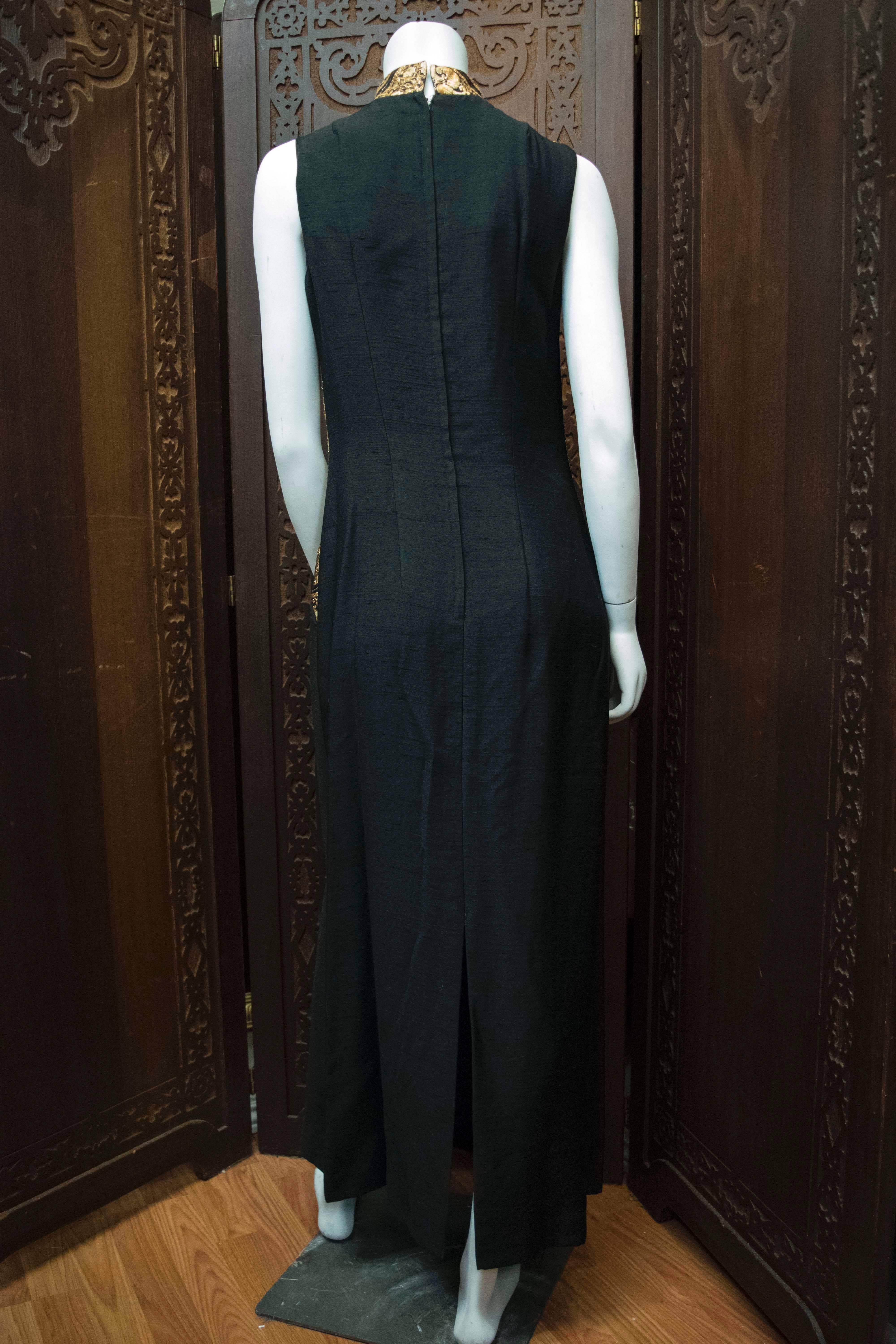 1960s Black and Gold Lamé Evening Dress and Cloak For Sale 2