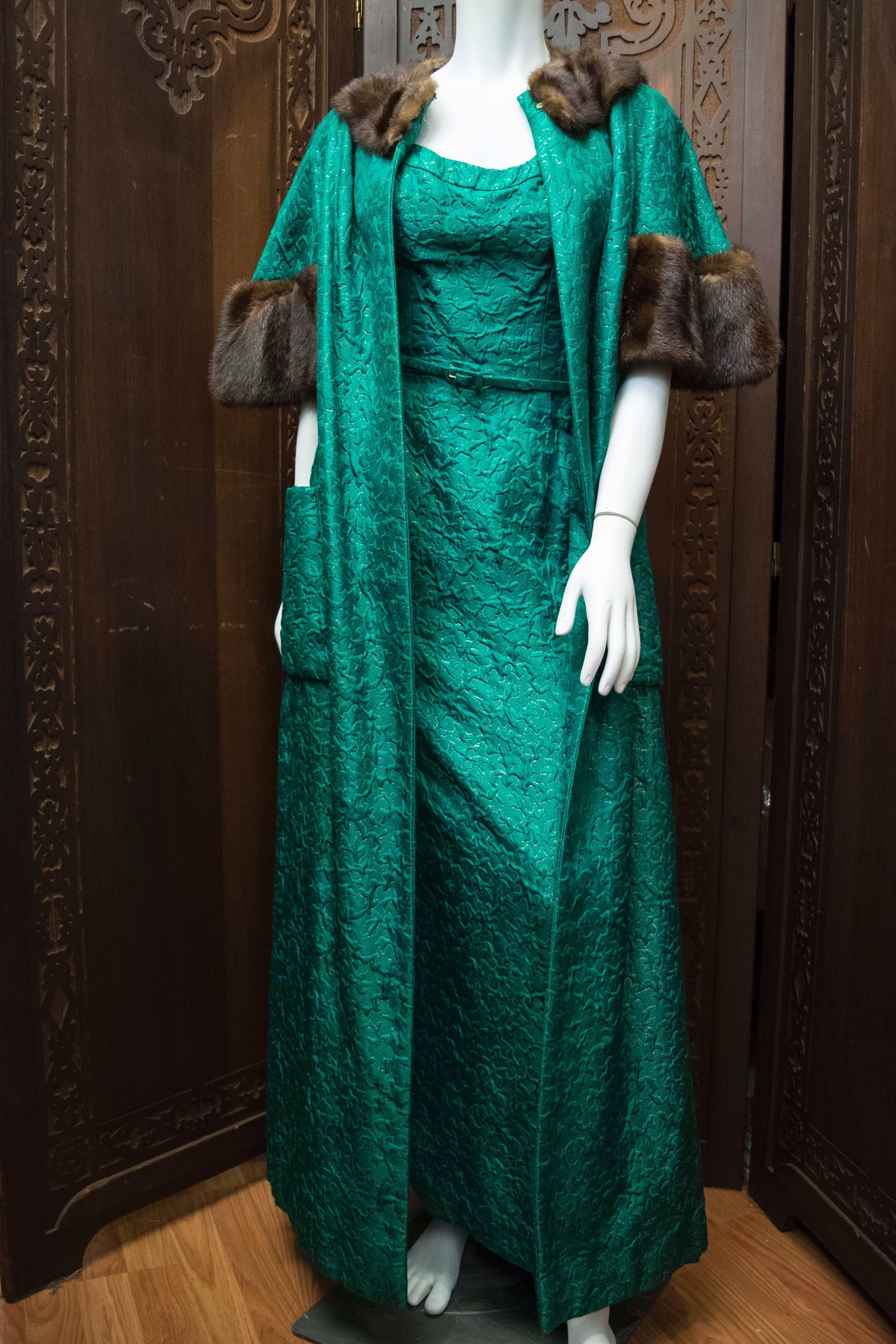 1960s Green Brocade Dress and Coat. In Excellent Condition In San Francisco, CA