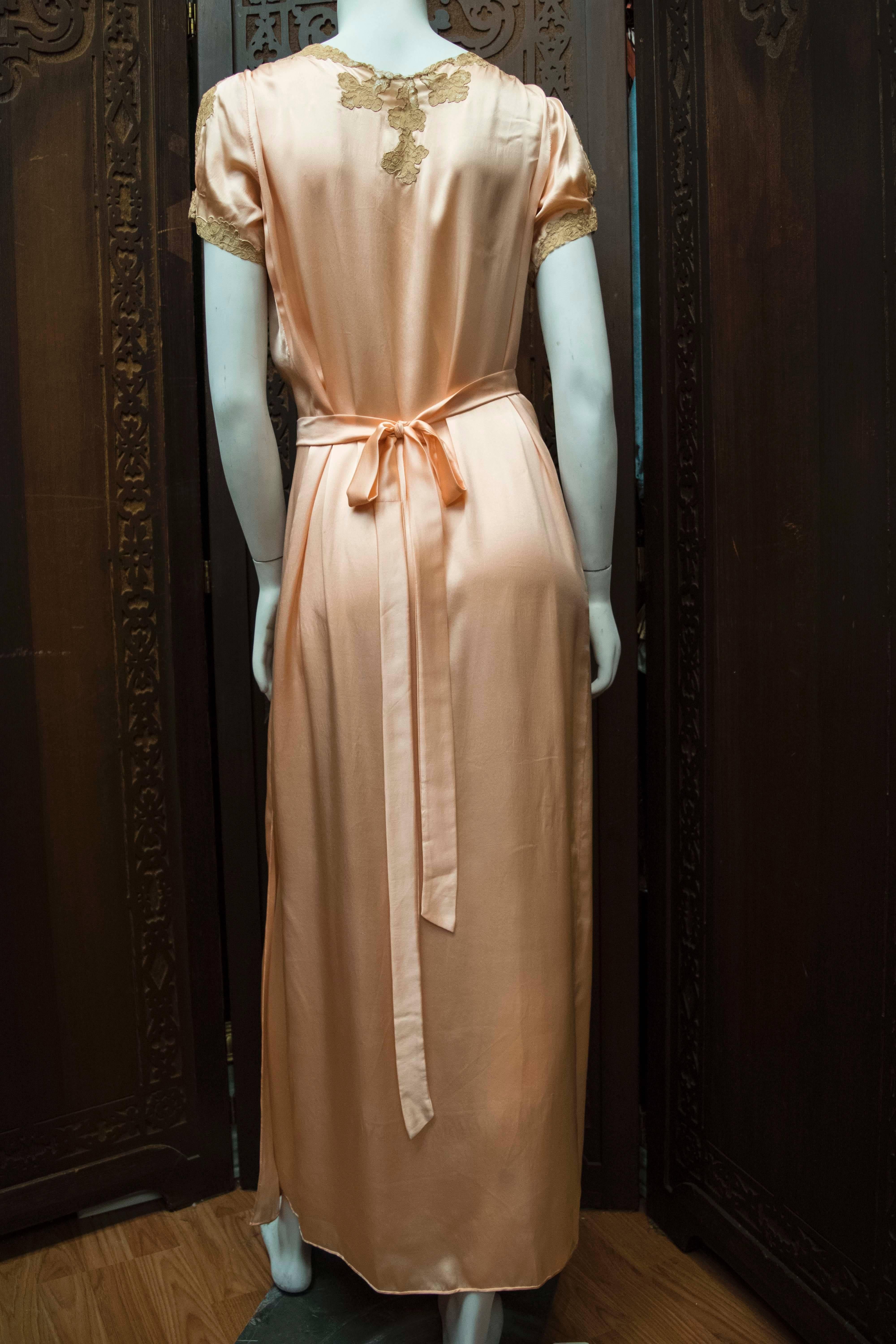 1930s Pink and Lace Wrapped Loungewear Gown 1