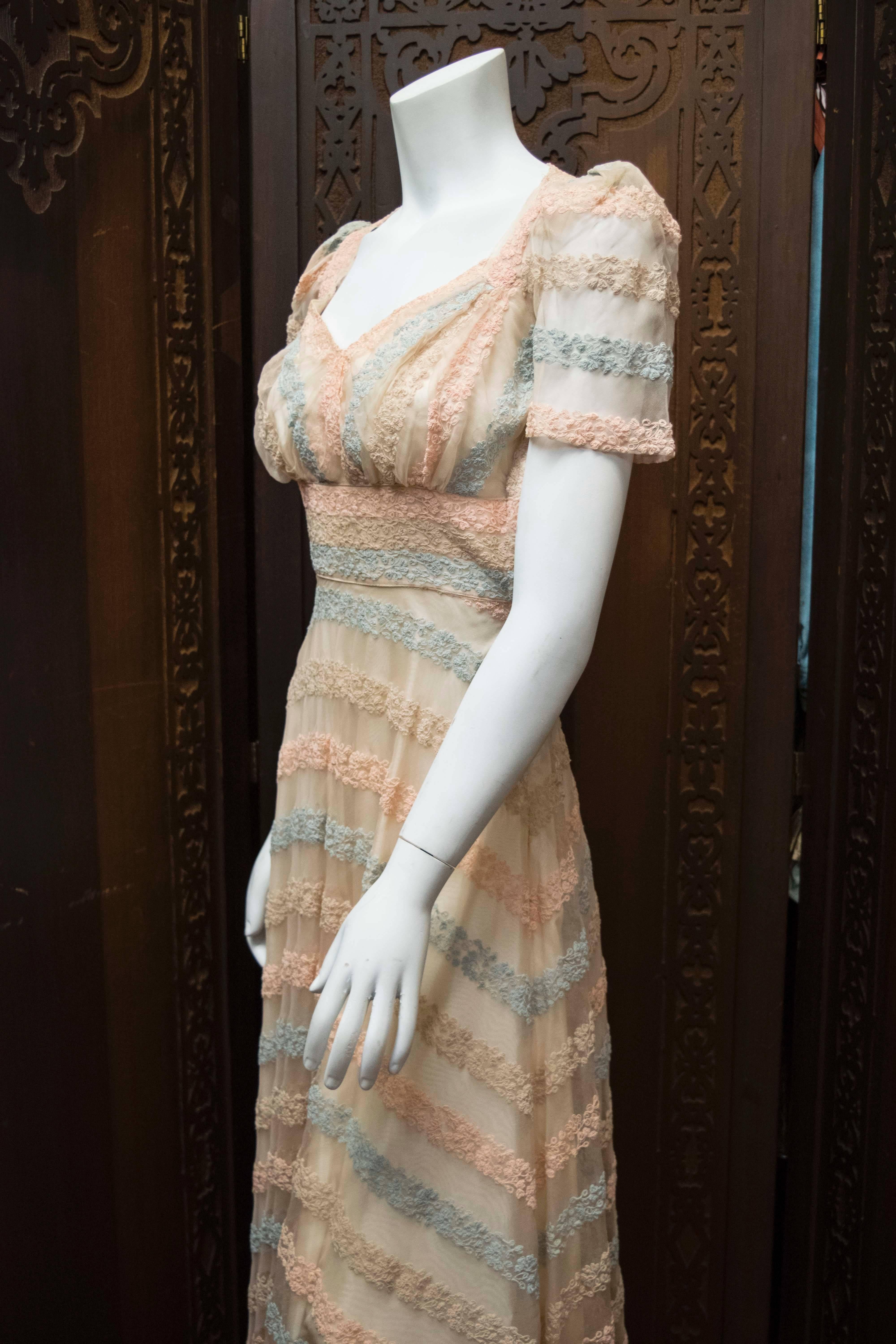 Brown 1940s Soutache Lace Dress 
