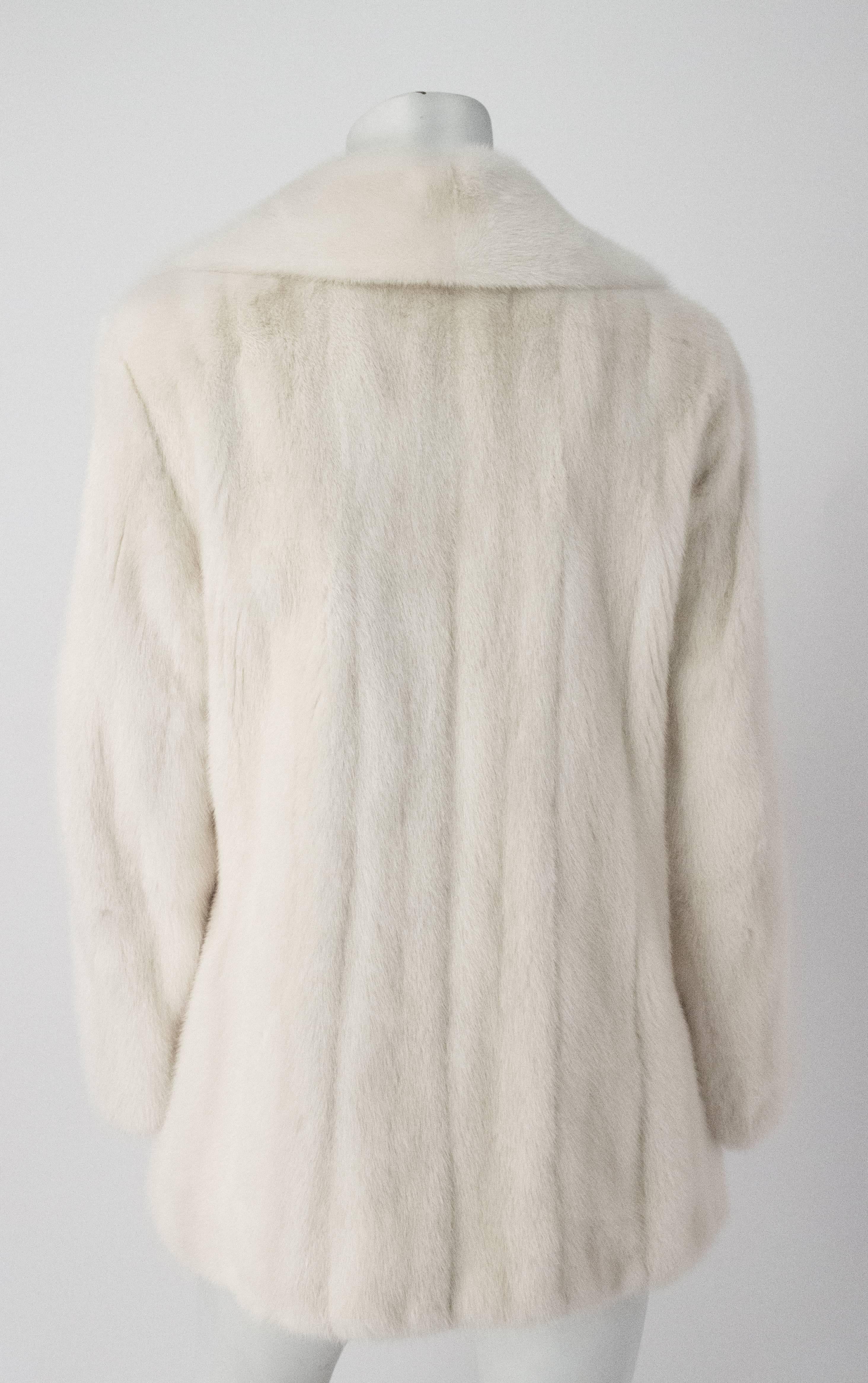 Beige Aladino Stefani Ivory Mink Fur Jacket