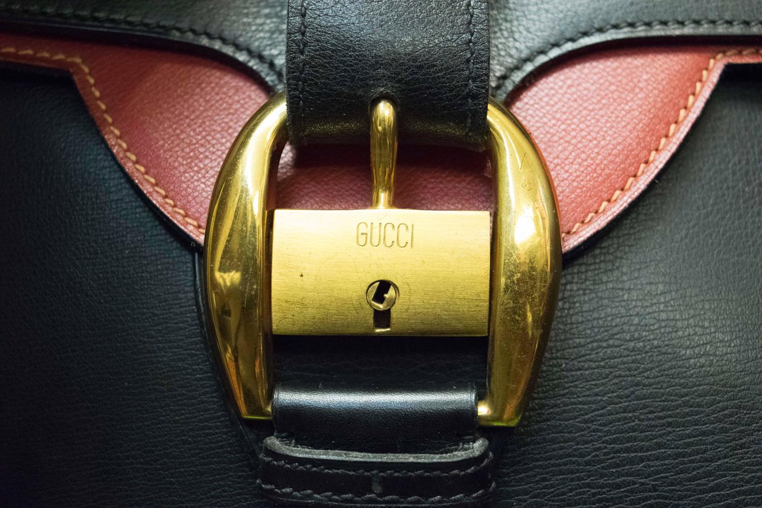 1950s Gucci Black and Red Leather Handbag For Sale at 1stdibs