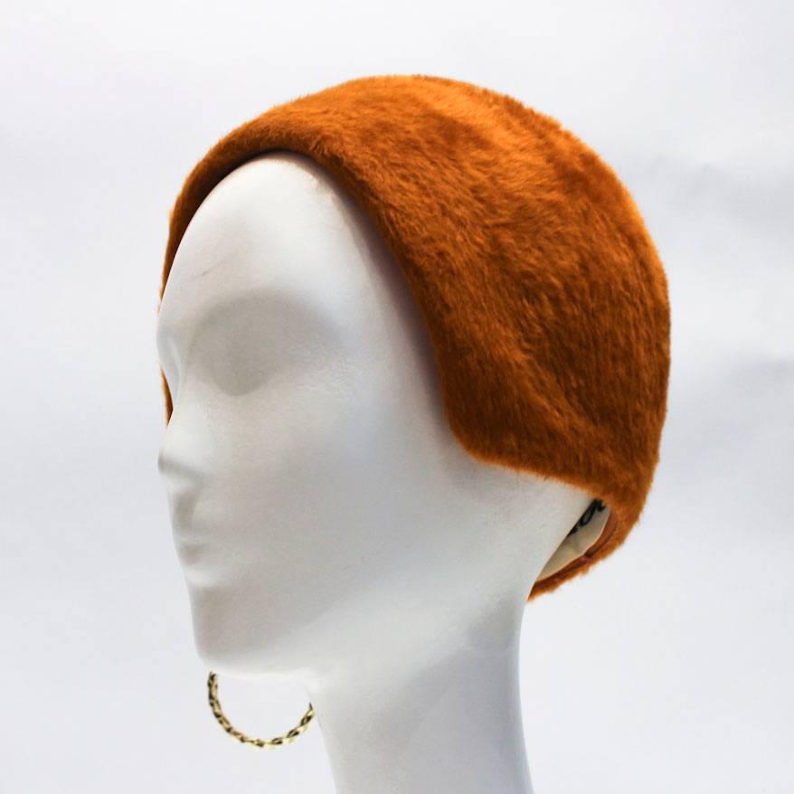 60s Mod Felt Cloche with gold tone ring detail 