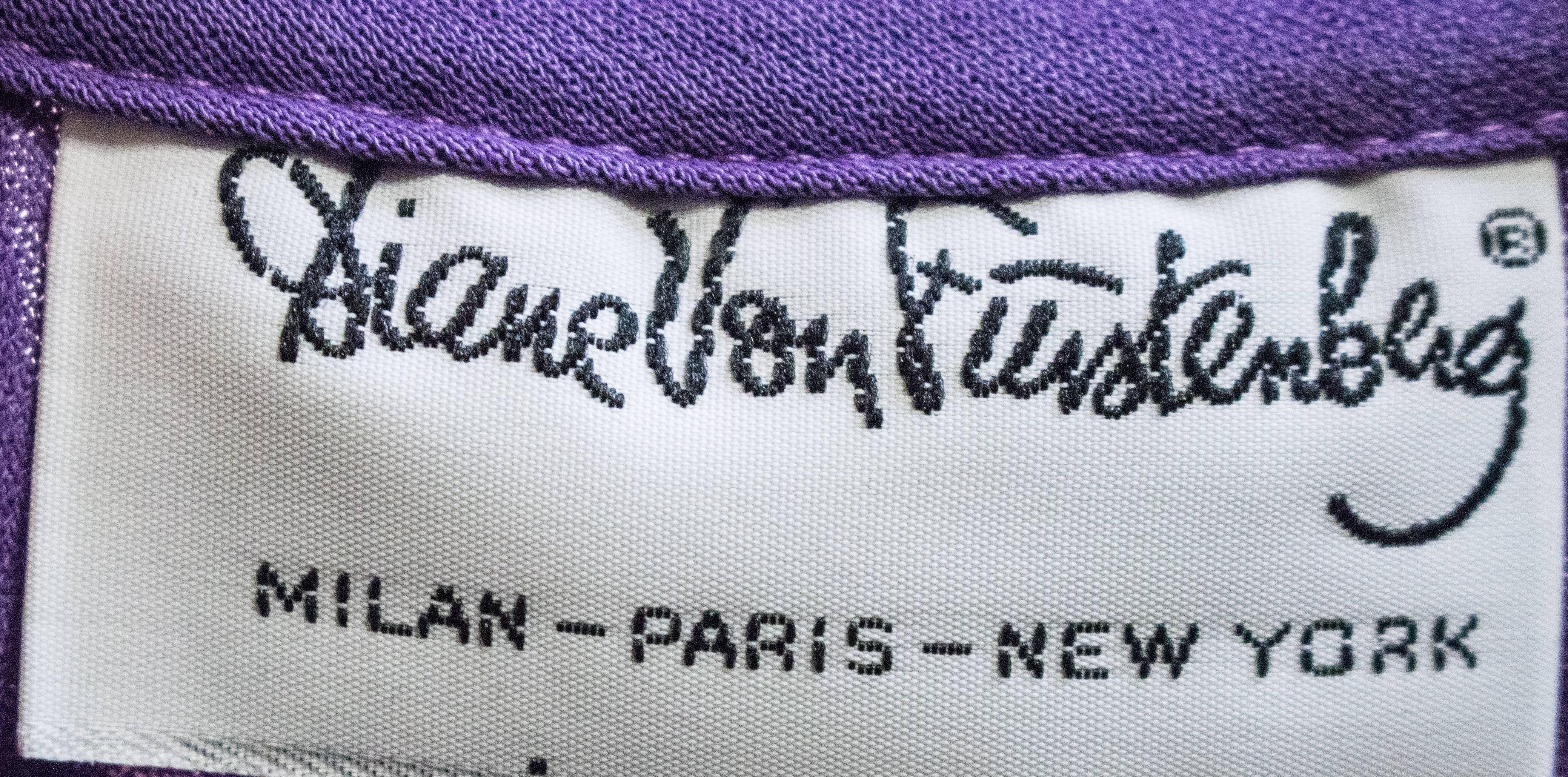 Women's 70s Diane Von Furstenberg Long Sleeve Purple Dress For Sale