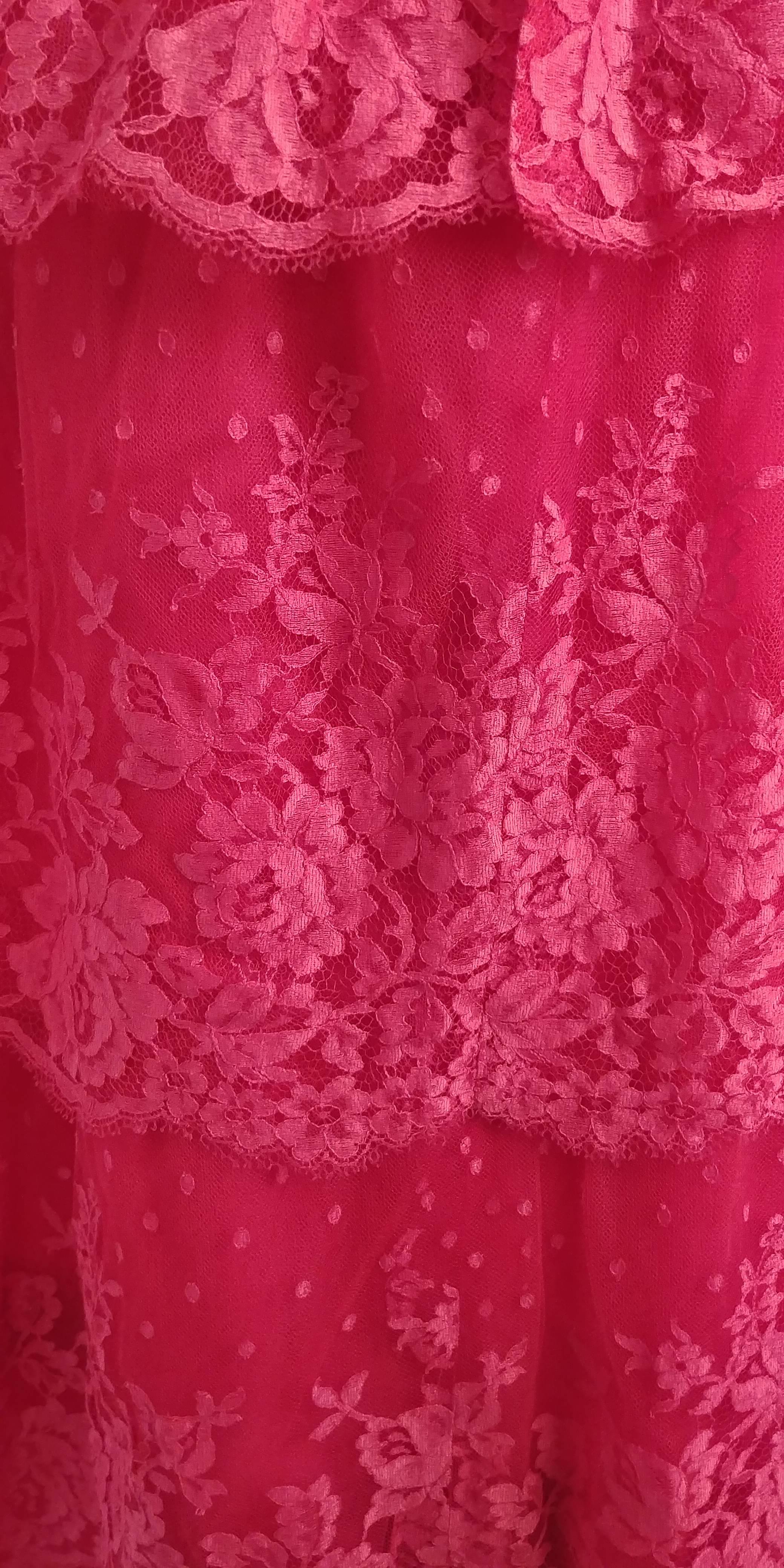 Pink 1950s Red Lace Tiered Gown