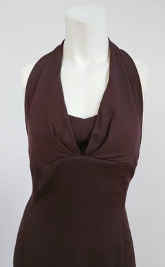 Gianfranco Ferre - Robe de cocktail à col bénitier en rayonne marron, années 1990