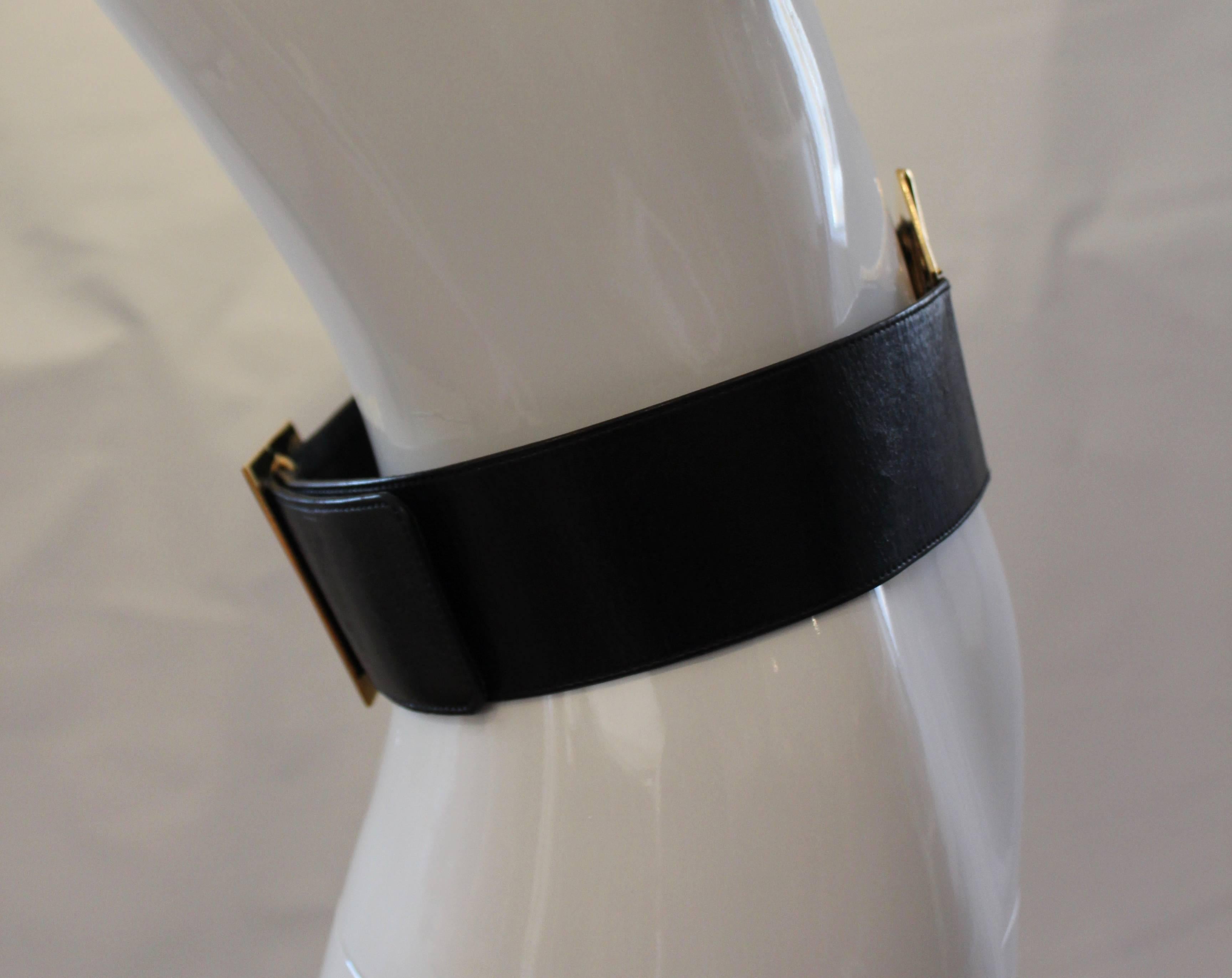 1980s Chanel Gold and Leather Belt  2