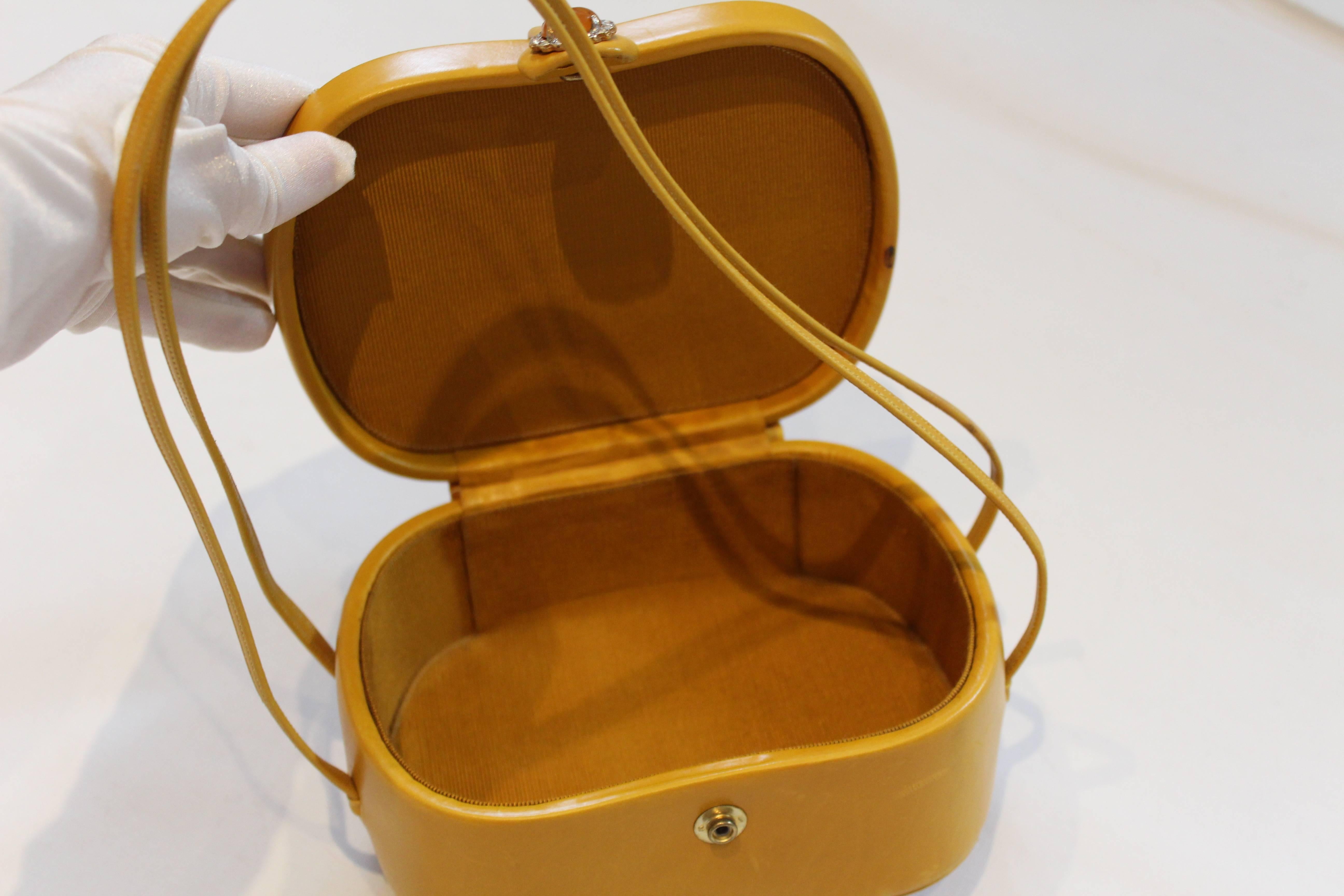 Rare 1960's Judith Leiber Mustard Leather Box Handbag  For Sale 2