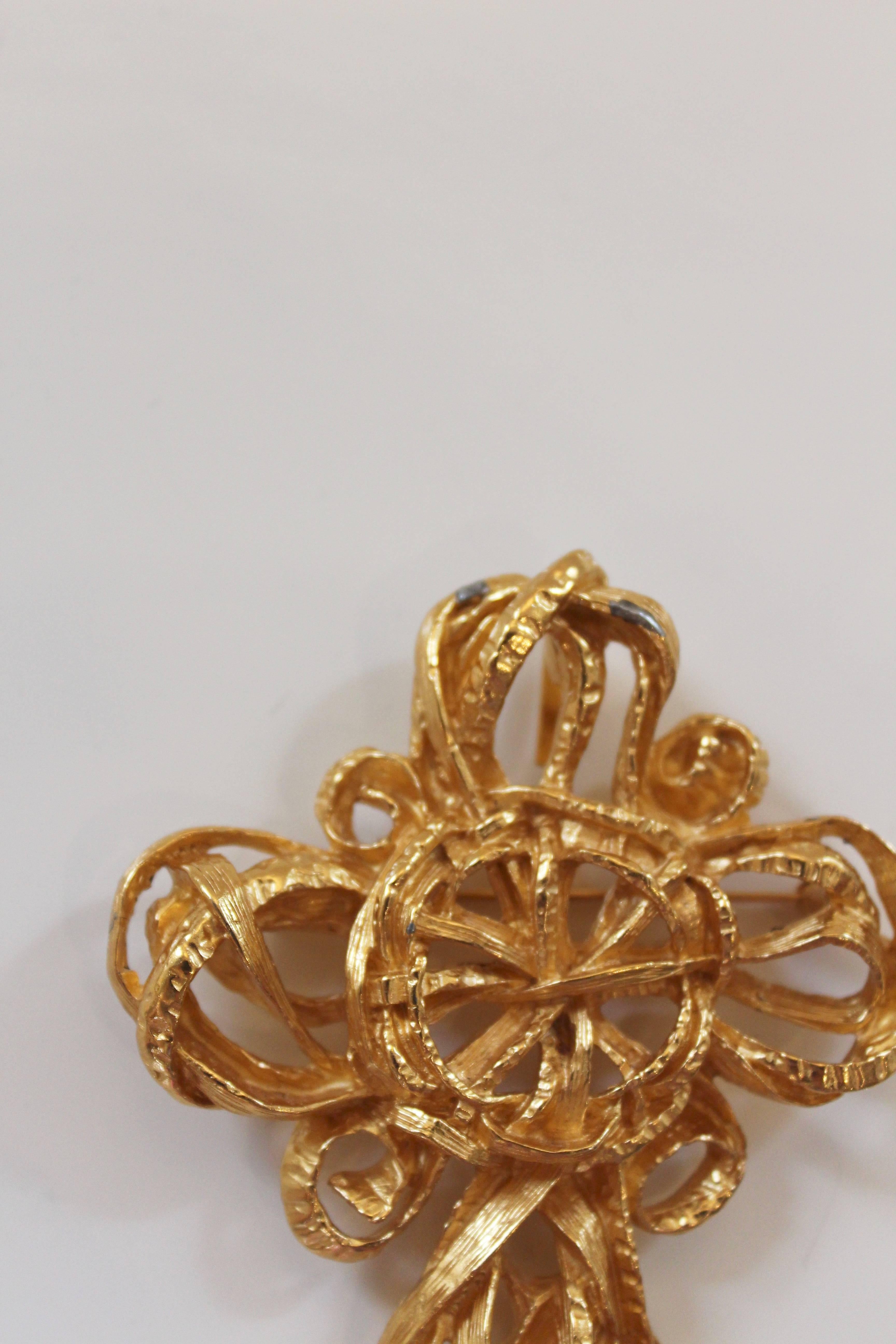 Christian Lacroix Cross Brooch/Pendant In Good Condition In Houston, TX