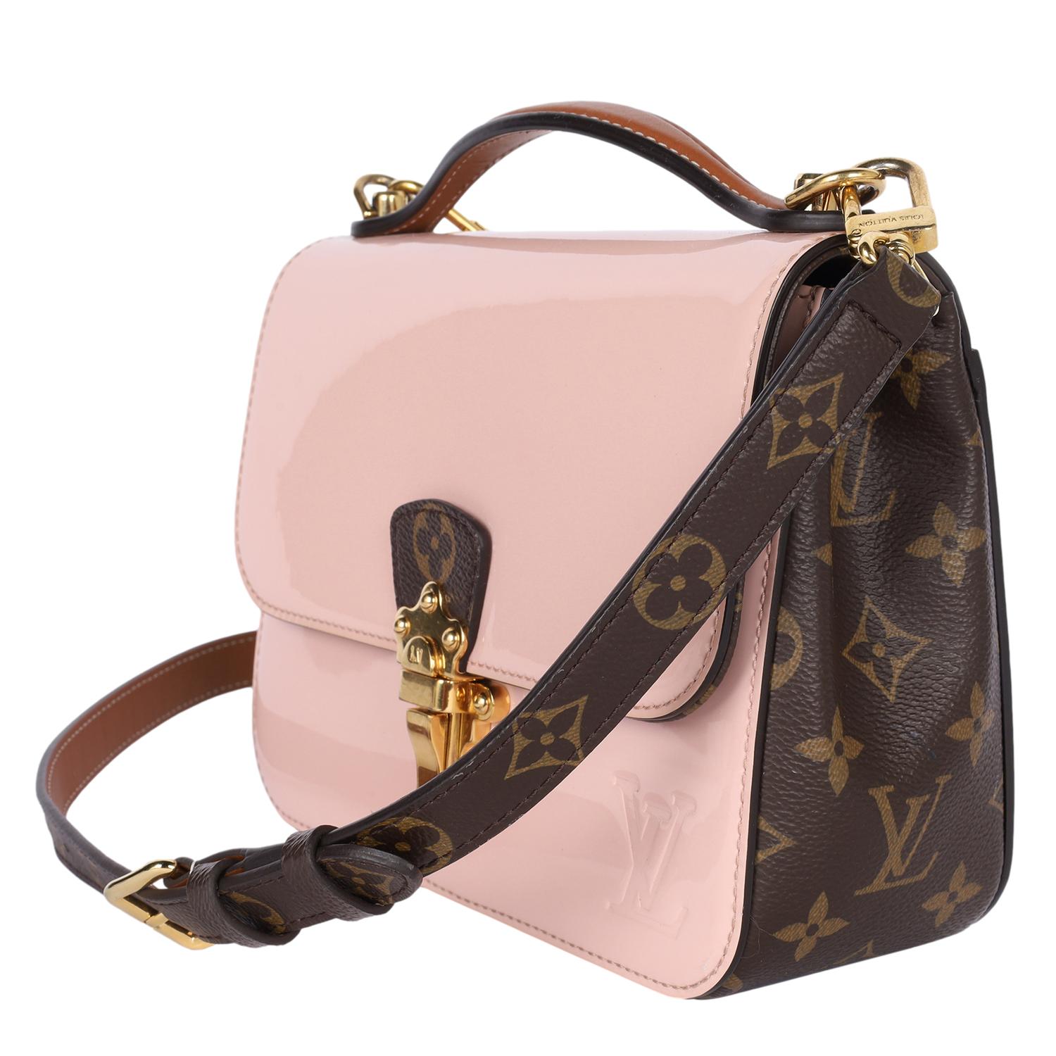 LOUIS VUITTON Ballerine en cuir de veau verni Monogram Cherrywood BB Rose Pour femmes en vente