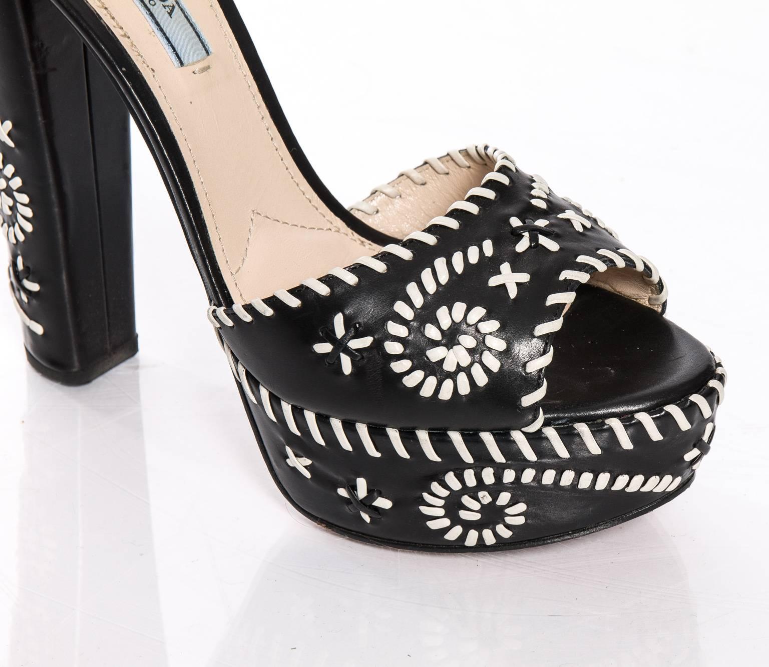 Pair of Prada black and white whipstitch leather platform sandals For Sale 3