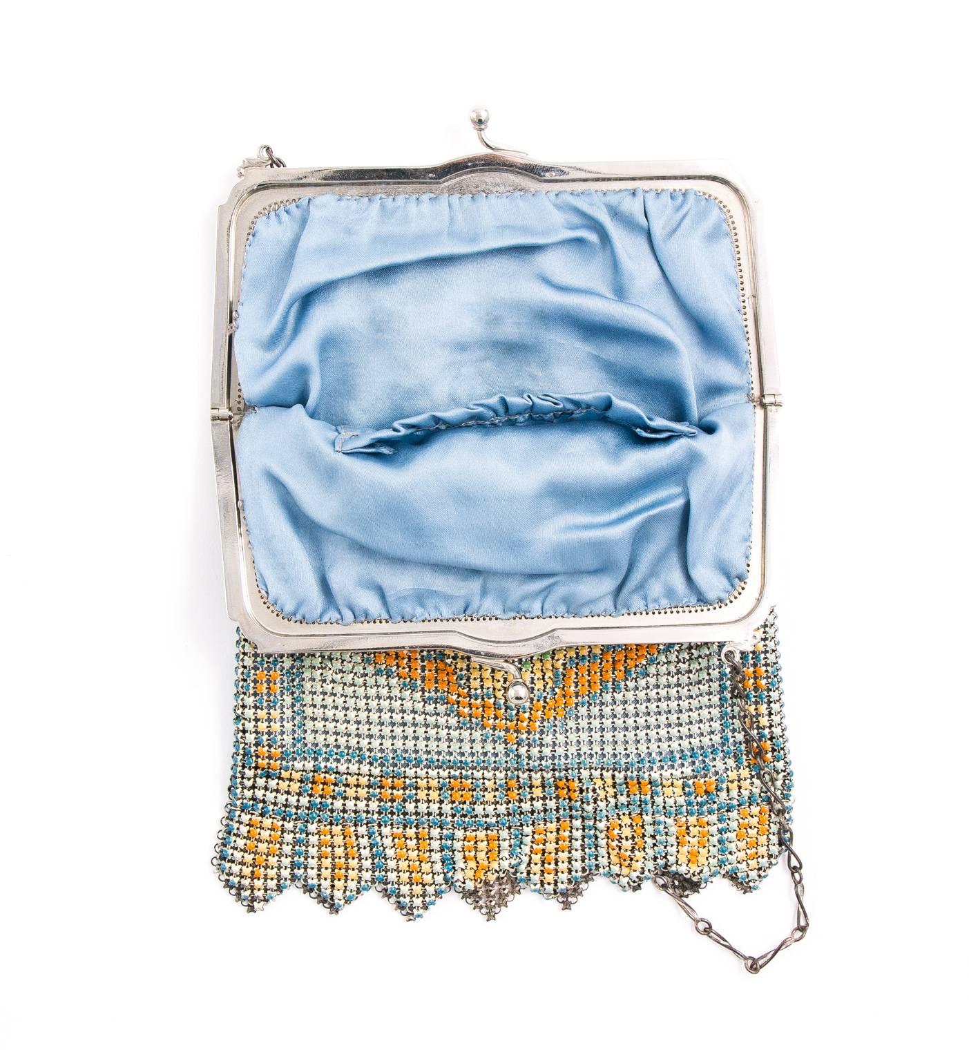 German silver mesh Art Deco purse.Circa 1930s.