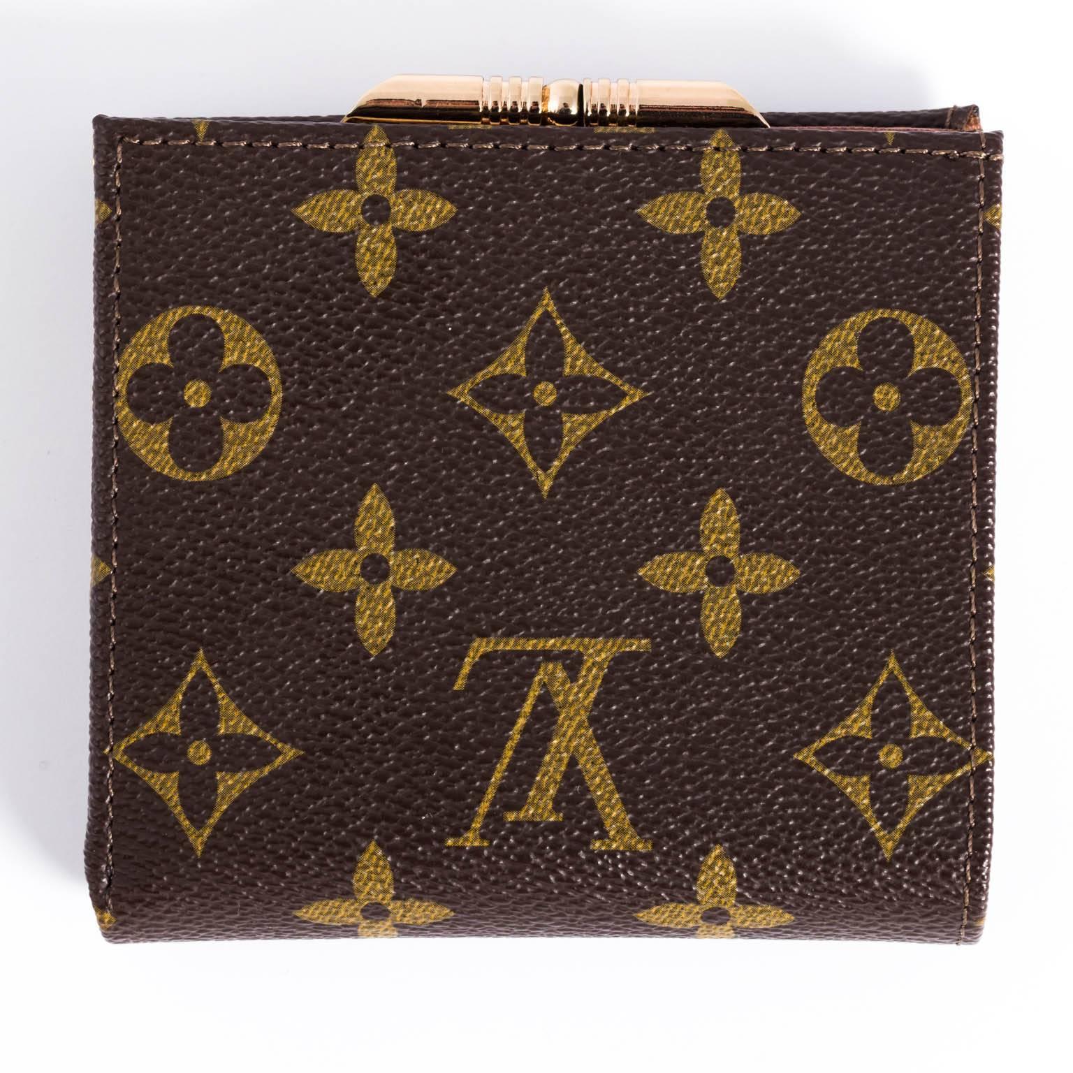 Louis Vuitton Wallet  For Sale 8