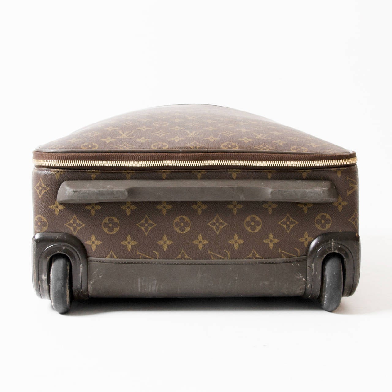 louis vuitton trolleys