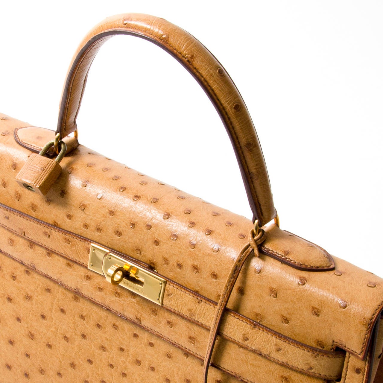 Hermes Kelly Ostrich GHW In Excellent Condition In Antwerp, BE