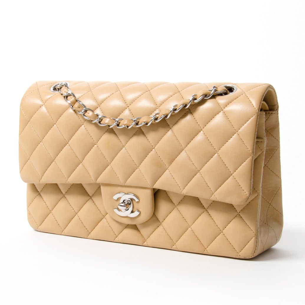 The classic double flap is the most well-known handbag in the world. Its design elevates almost any outfit for any occasion.

The craftmanship is top-notch, and the bags age gracefully and beautifully.

Beautiful quilted lambskin leather bag.