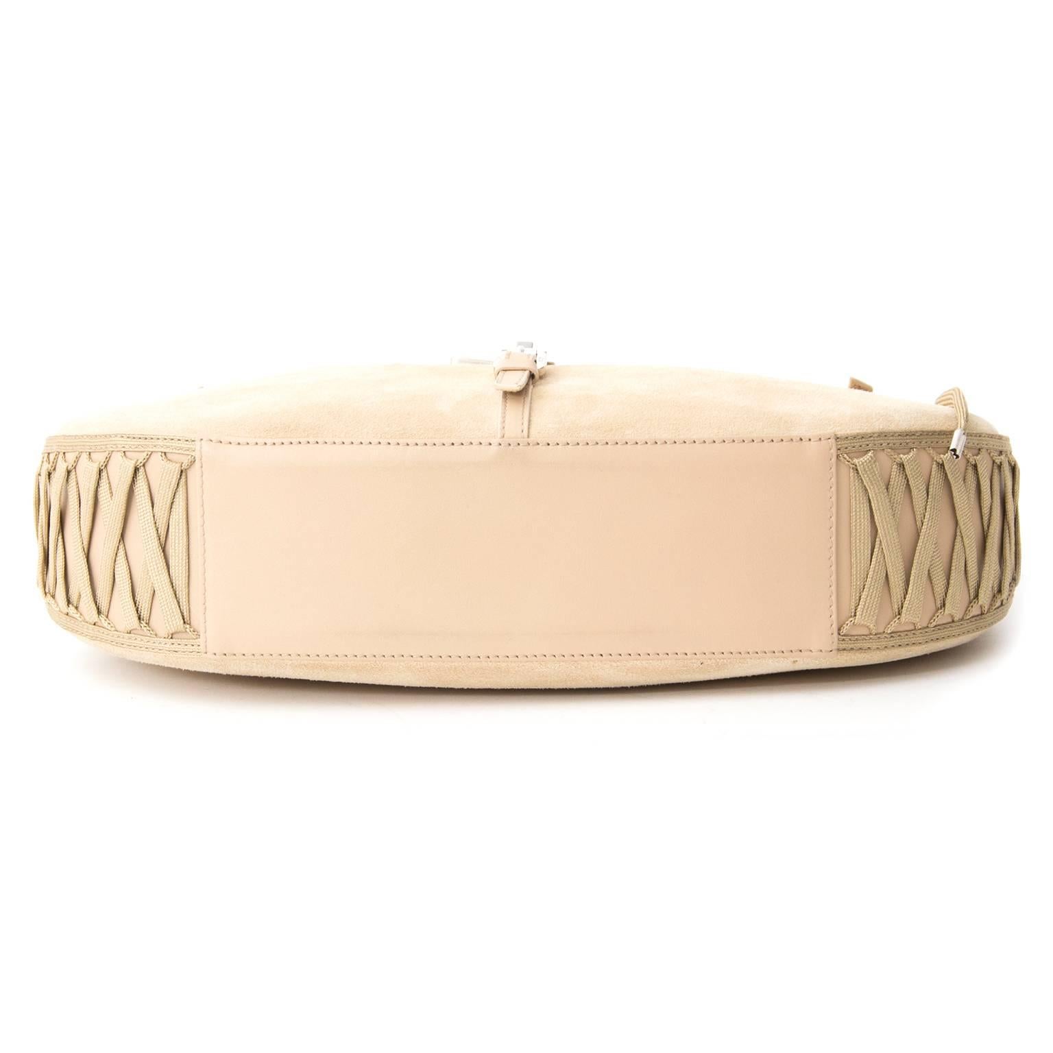 Dior Beige Baguette  In Good Condition For Sale In Antwerp, BE