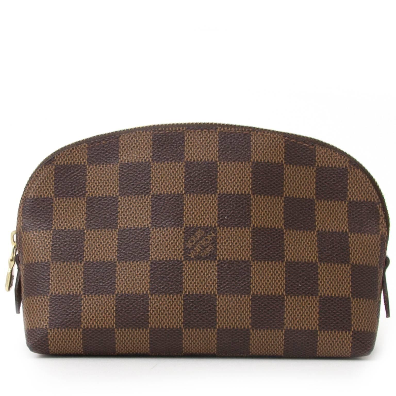Louis Vuitton Damier Cosmetic Pouch In Excellent Condition In Antwerp, BE