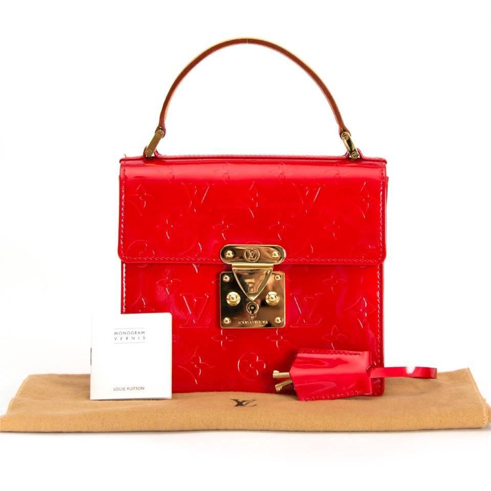 Rare Louis Vuitton Red Monogram Vernis Spring Street Tote Bag For Sale at 1stdibs