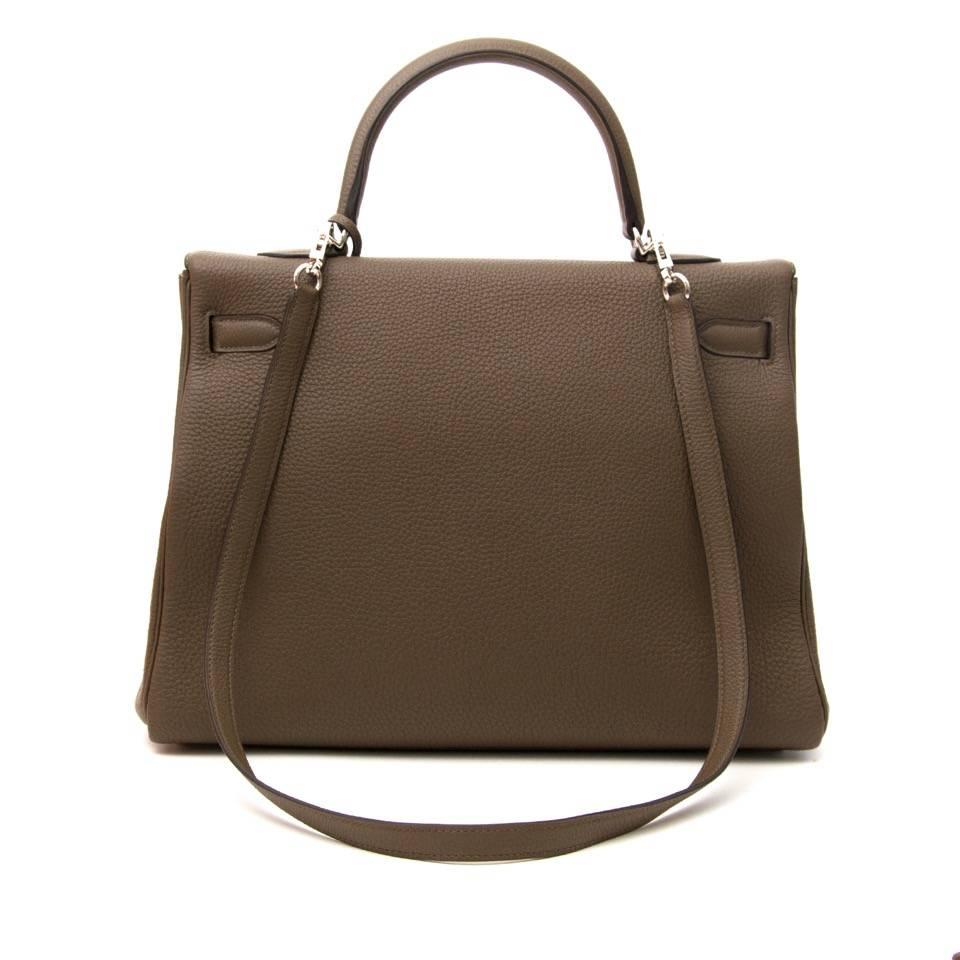 As New Hermes Kelly 35 Taupe PHW In Excellent Condition In Antwerp, BE