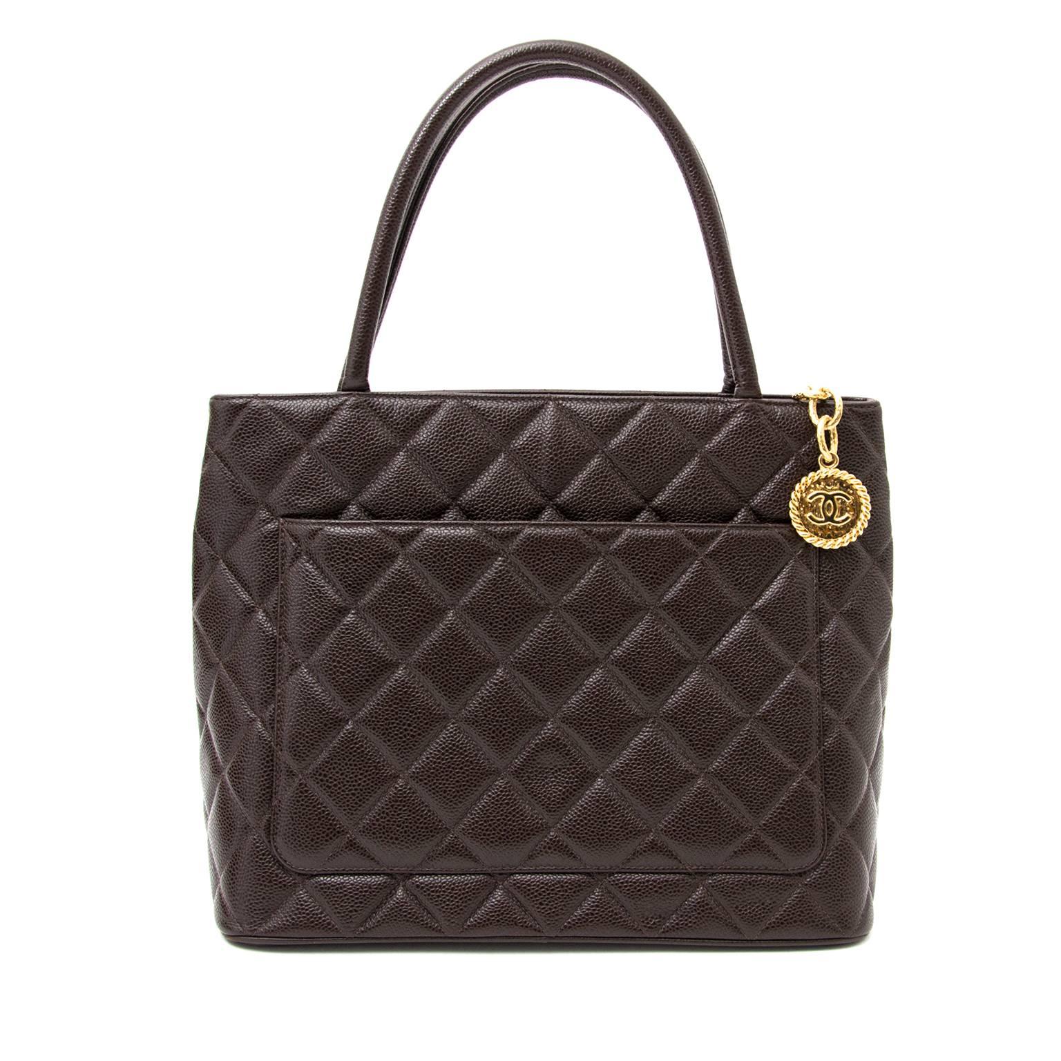 Chanel Brown Caviar Quilted Shopping Tote  In Excellent Condition In Antwerp, BE