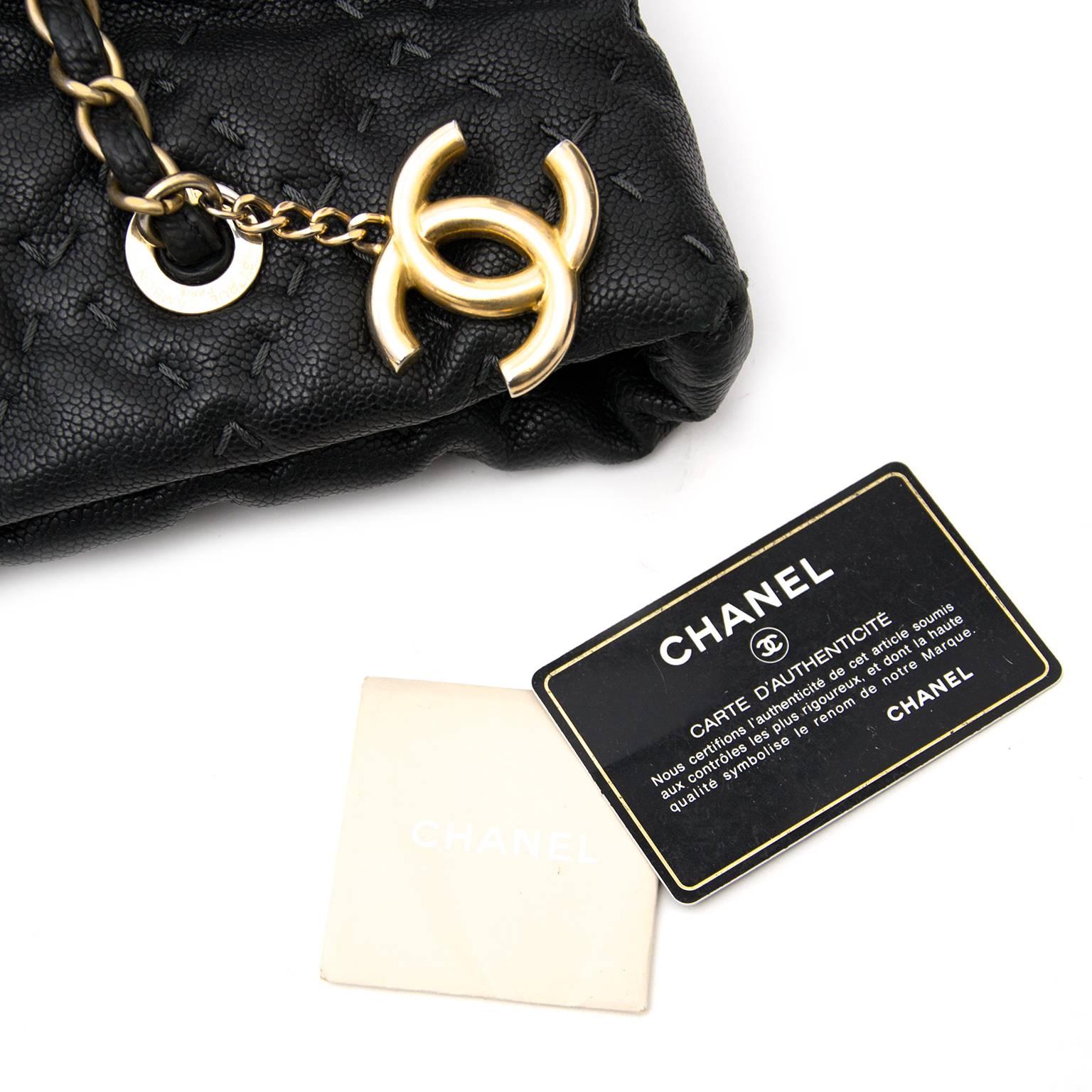 Men's Chanel Black Stitched Shoulder Bag