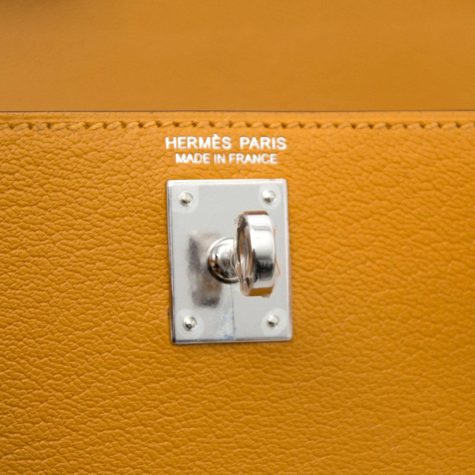 Brand New Hermes Mini Kelly 20 Moutarde  In New Condition In Antwerp, BE