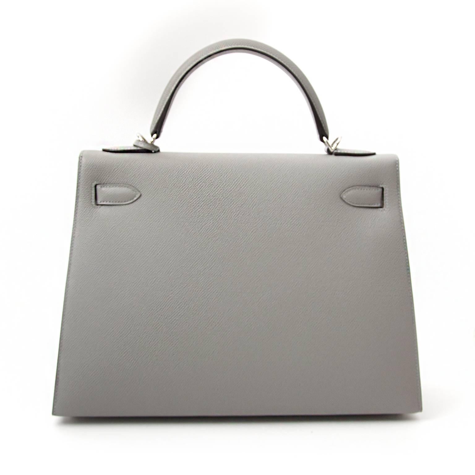 Hermes Kelly 32 Epsom Gris Mouette In New Condition In Antwerp, BE