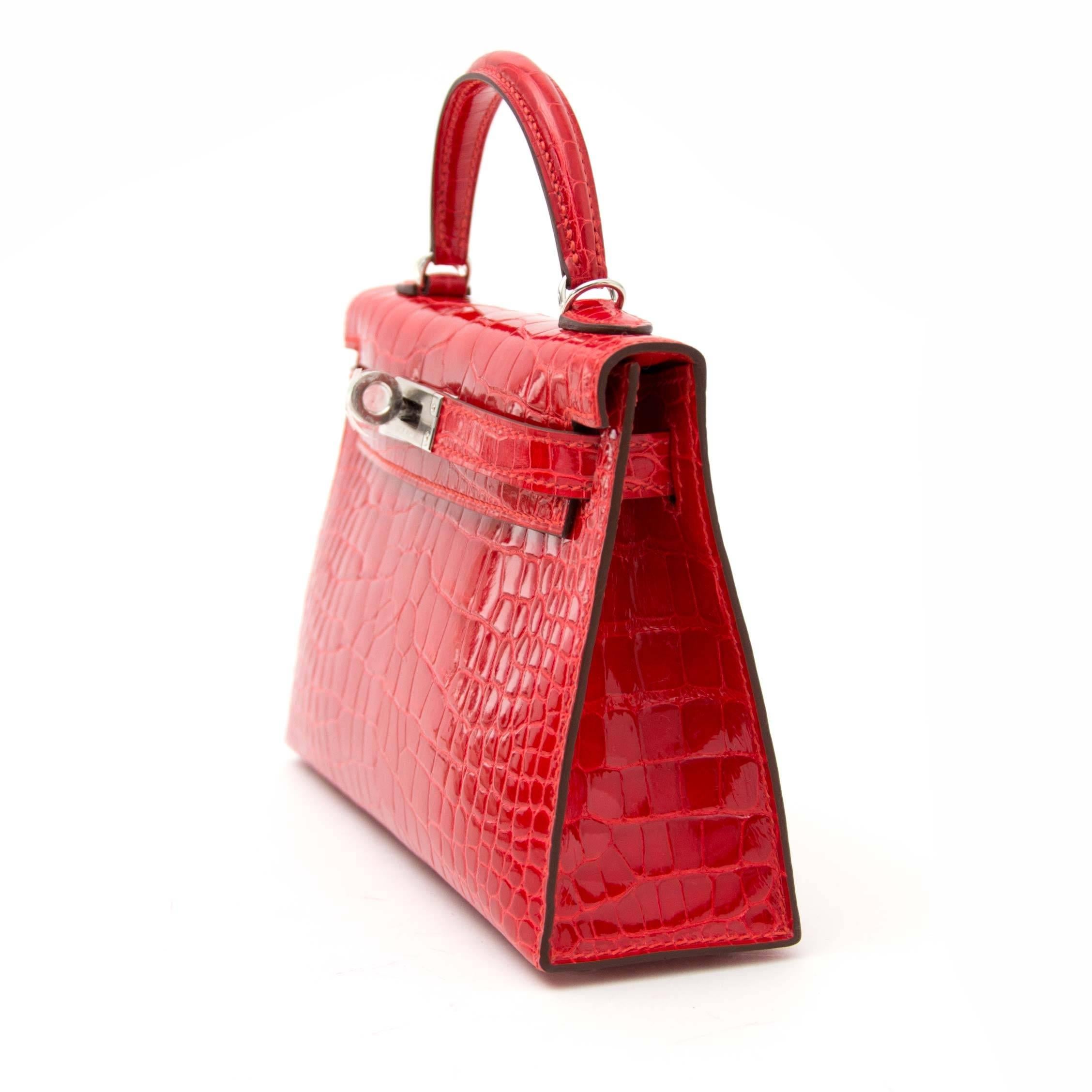 Never Used Hermes Kelly Sellier Mini Geranium Mississippiensis Alligator  In New Condition In Antwerp, BE