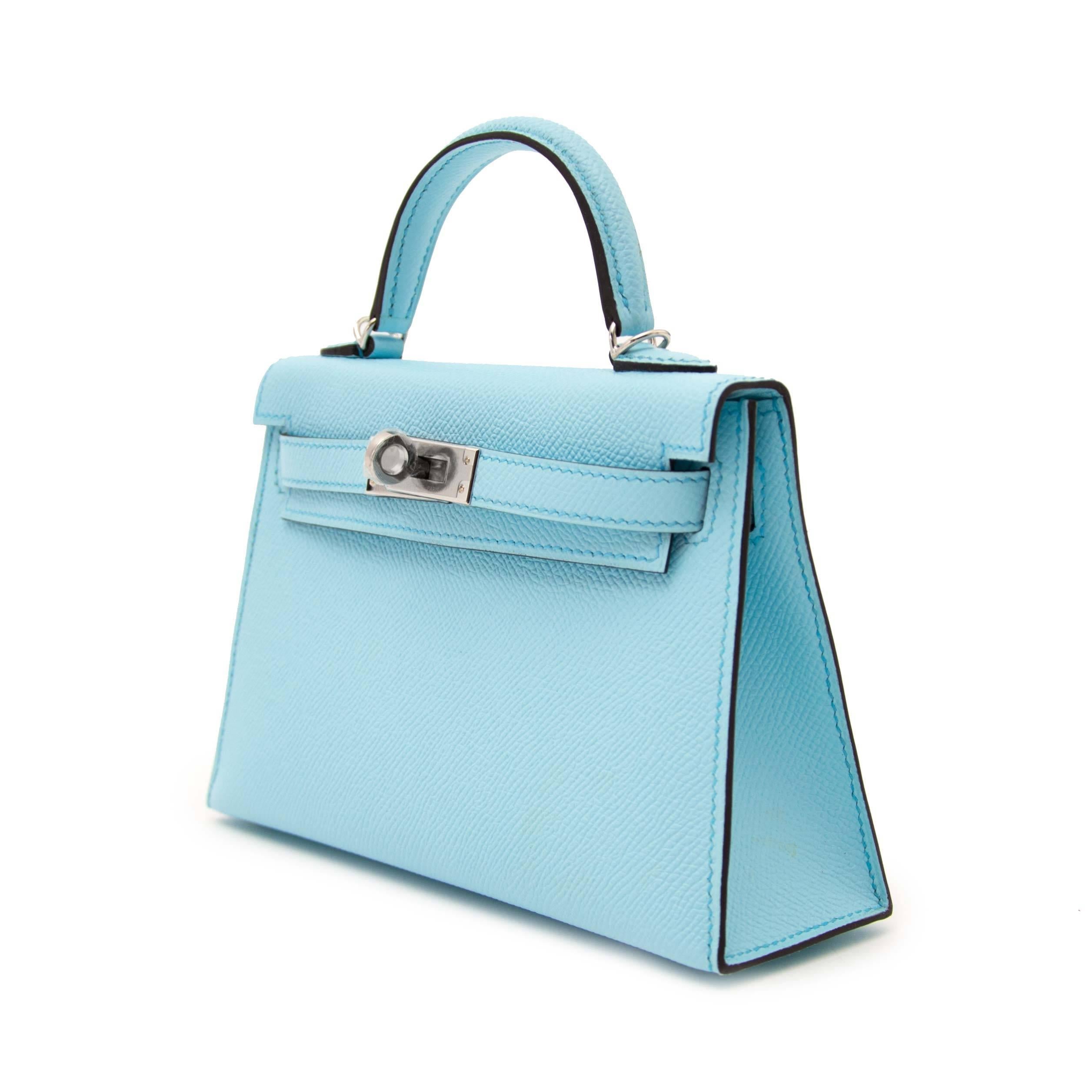 The talk about town Hermes hard to find Kelly Mini in beautiful soft light blue zephyr epsom. 
Divine size for day to evening. Tonal stitching, a front toggle closure, a single rolled handle and an optional shoulder strap.
The interior is lined with