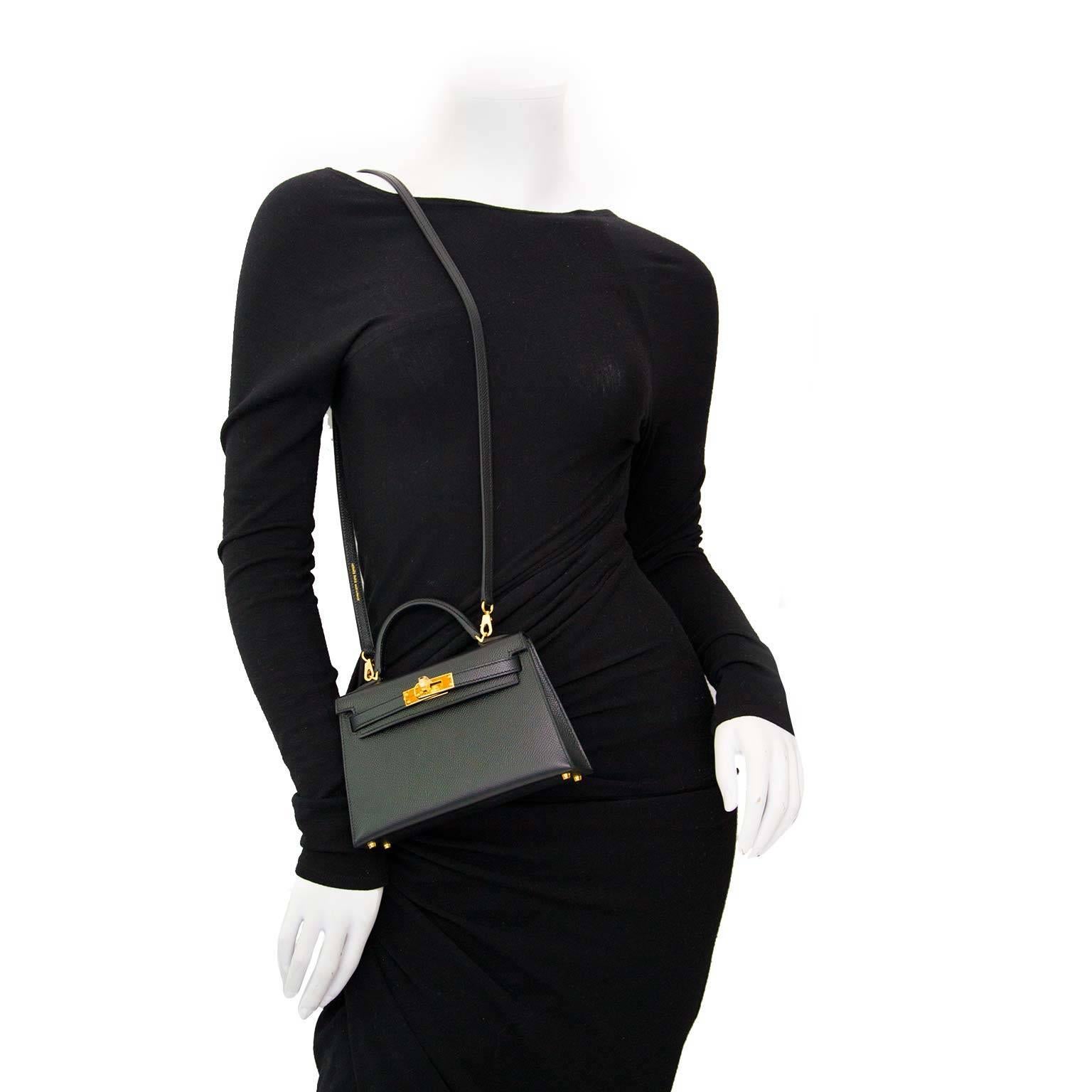 Hermes Mini Kelly Pochette Black Epsom In New Condition In Antwerp, BE